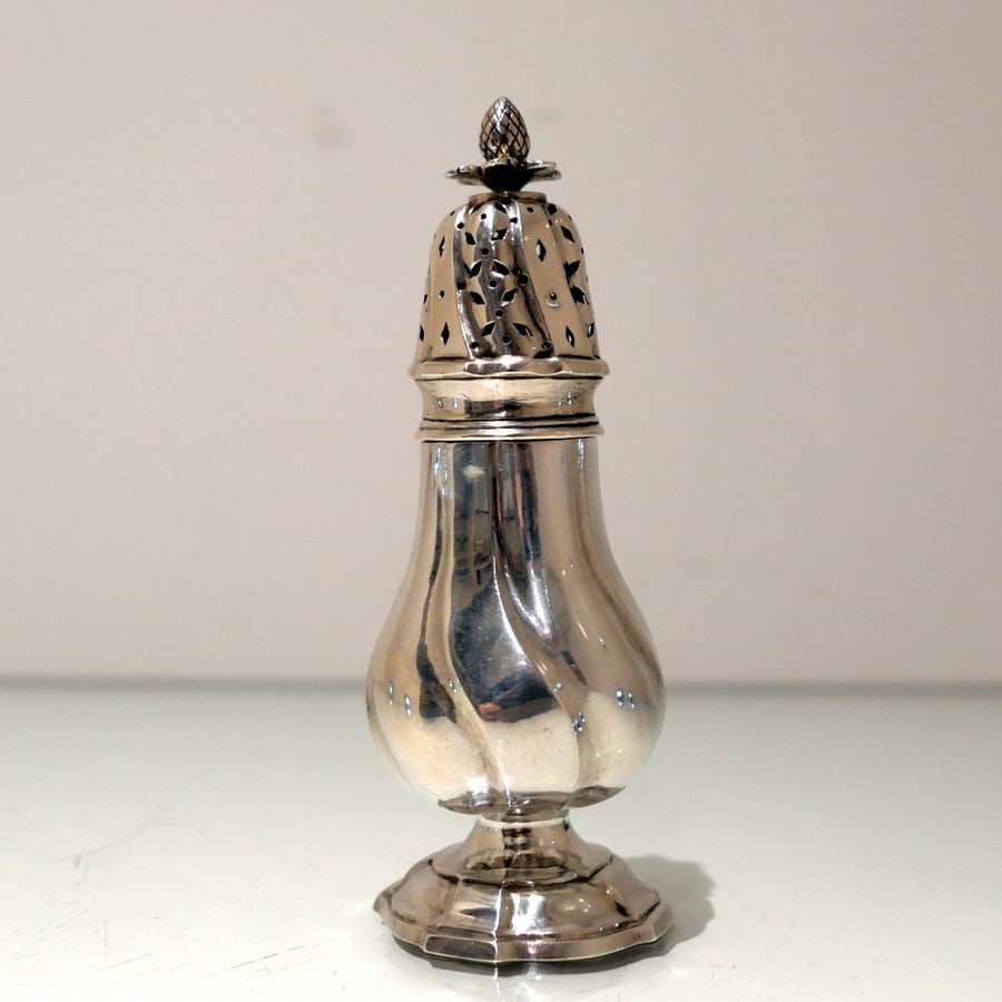 18th Century Dutch Silver Sugar Caster Amsterdam Circa 1760: Title:18th Century Dutch Silver Sugar Caster Amsterdam Circa 1760 Description:Description A stylish and highly collectable 18th century cast silver Dutch made sugar caster designed with an elegant spi