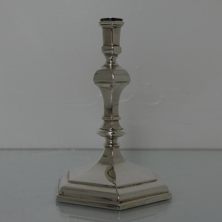 20th Century Modern Sterling Silver Pair of Tapersticks Birmingham 1975 Stuart Clive Griffiths - 4