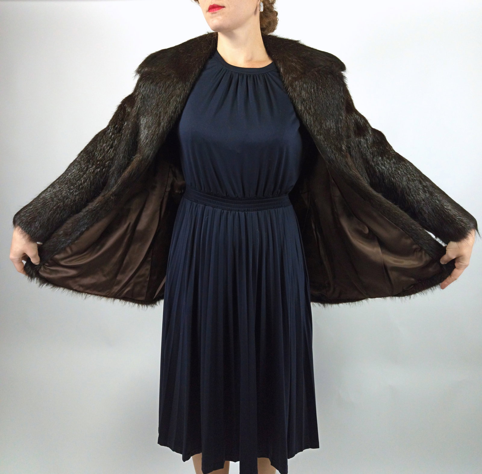 BROWN BEAVER FUR JACKET EU: M ; US: 12 - 7