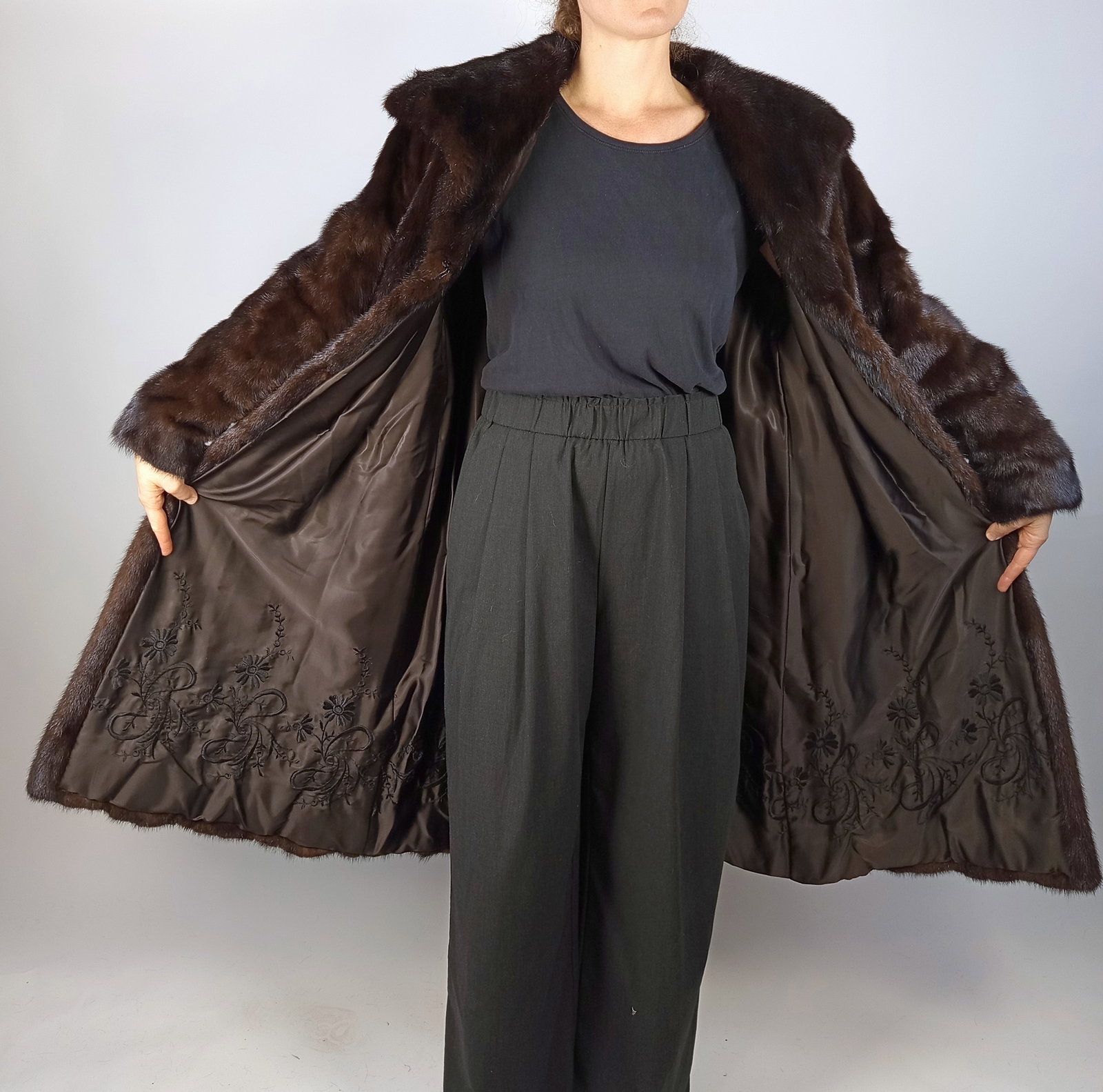 BROWN MINK FUR COAT EU: XL - US:20 - 7