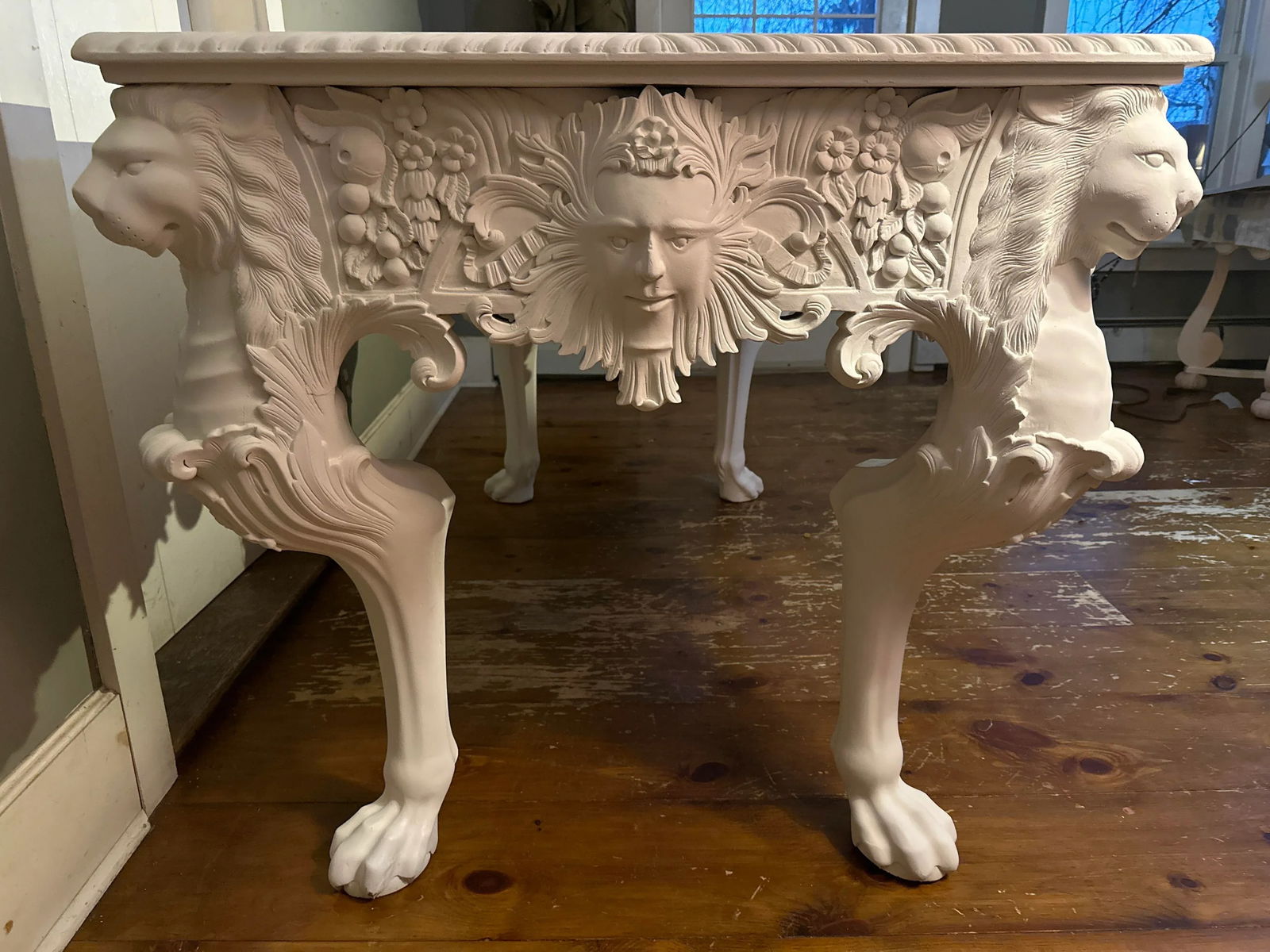 English Georgian Style Table Ornately Carved Faces and Lion Paws and Face in Manner of William Kent - 7
