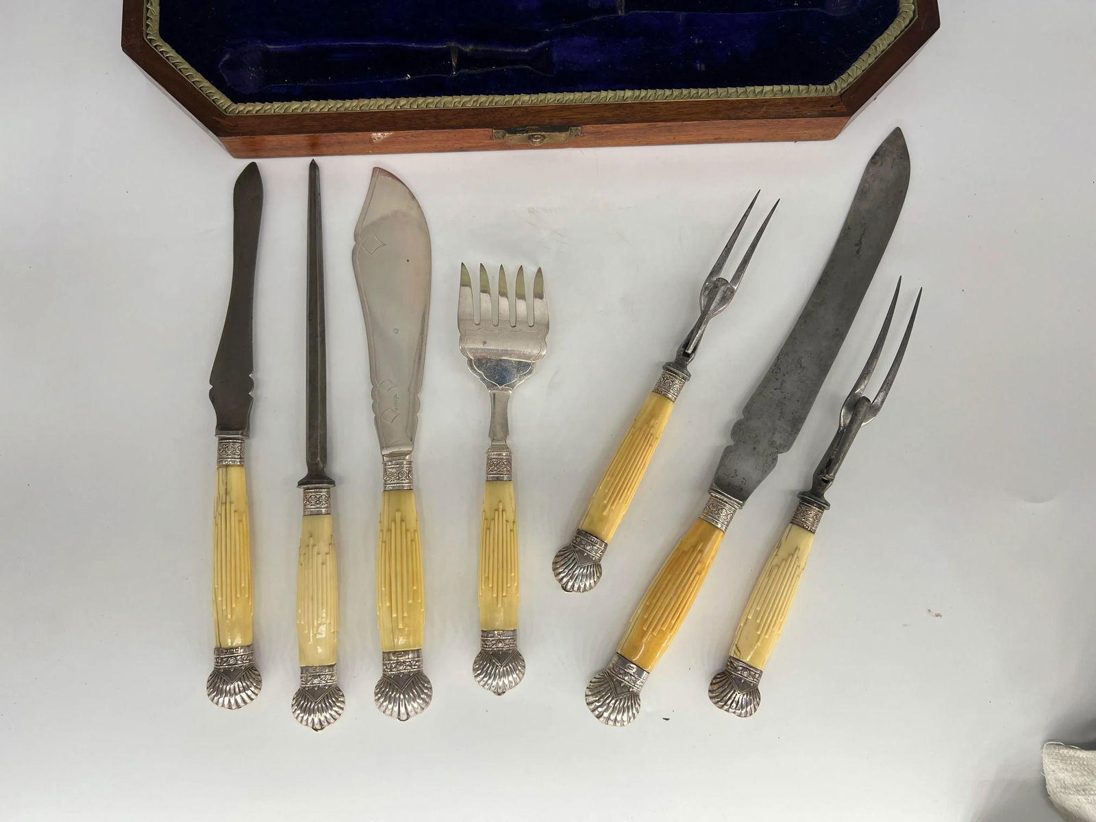 George Butler & Company 7 Piece Sterling Mounted Sheffield Cased Serving Set - 8