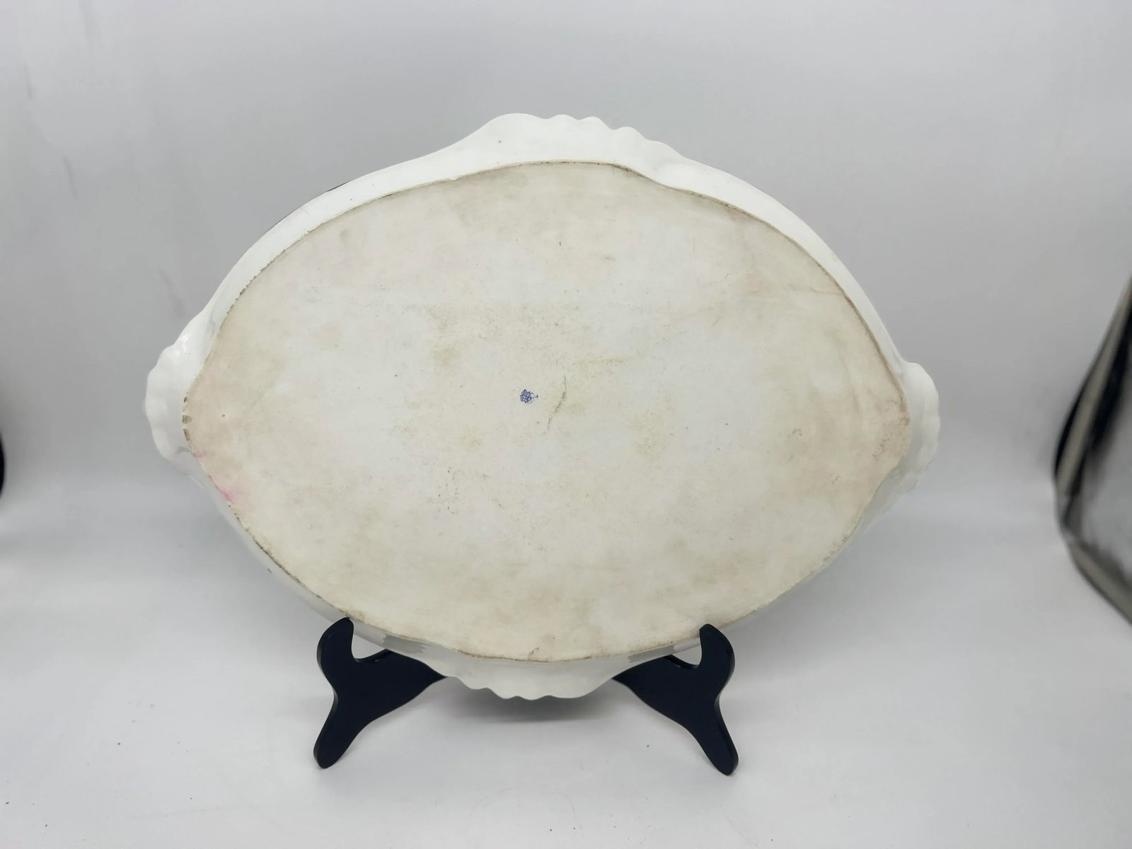 Herend Porcelain Puce Classical & Shell Bordered Platter Circa 1916 - 9