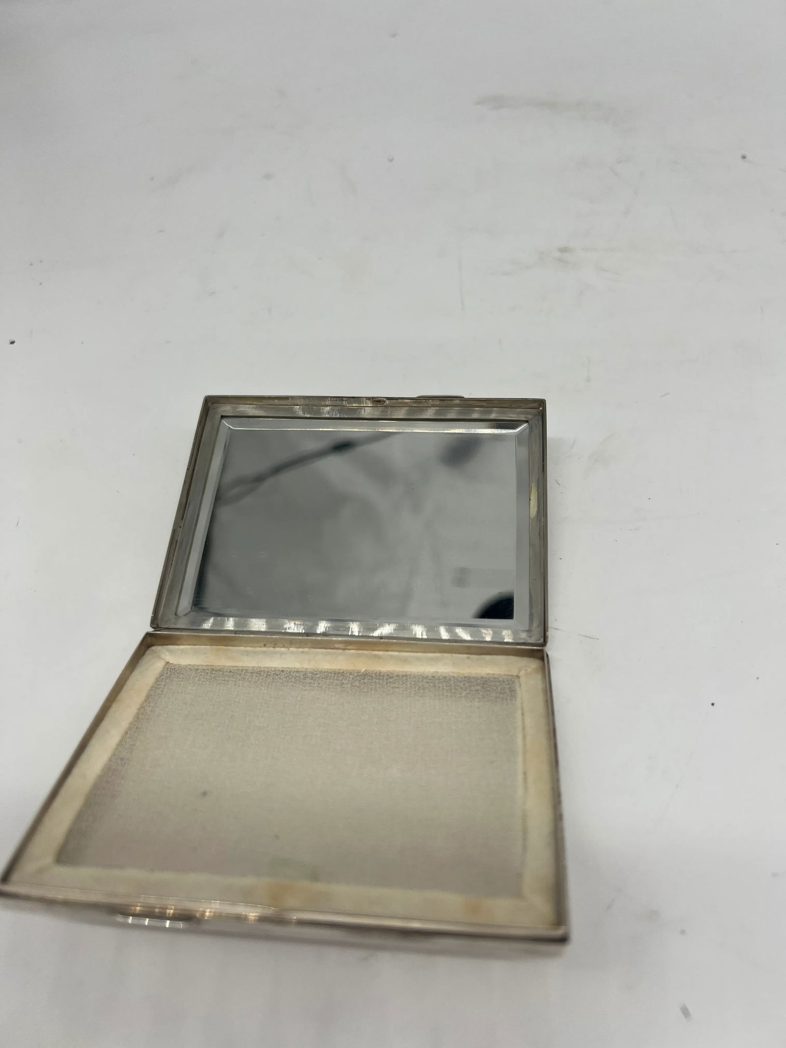 K. Uyeda Antique Japanese 950 Sterling Silver Mixed Metal Compact - 6