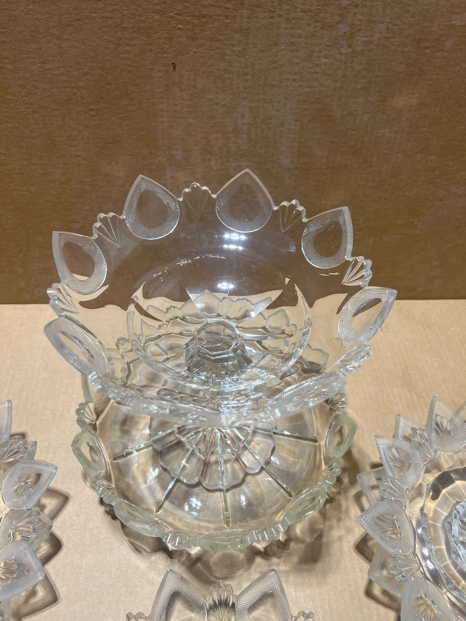 Exceptional 12 Piece American Brilliant Cut Glass Dinner / Dessert Service - 9