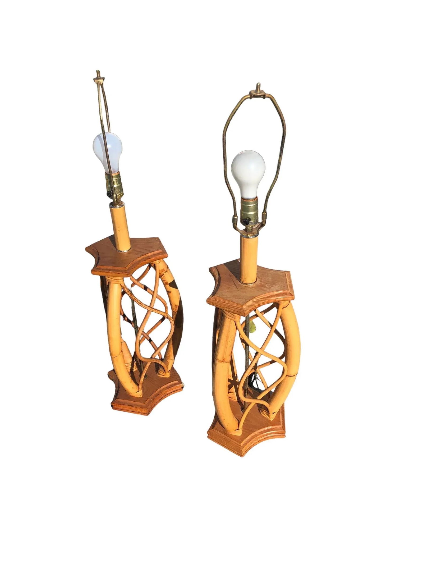 Pair of Mid-Century Rattan Table Lamps - 5