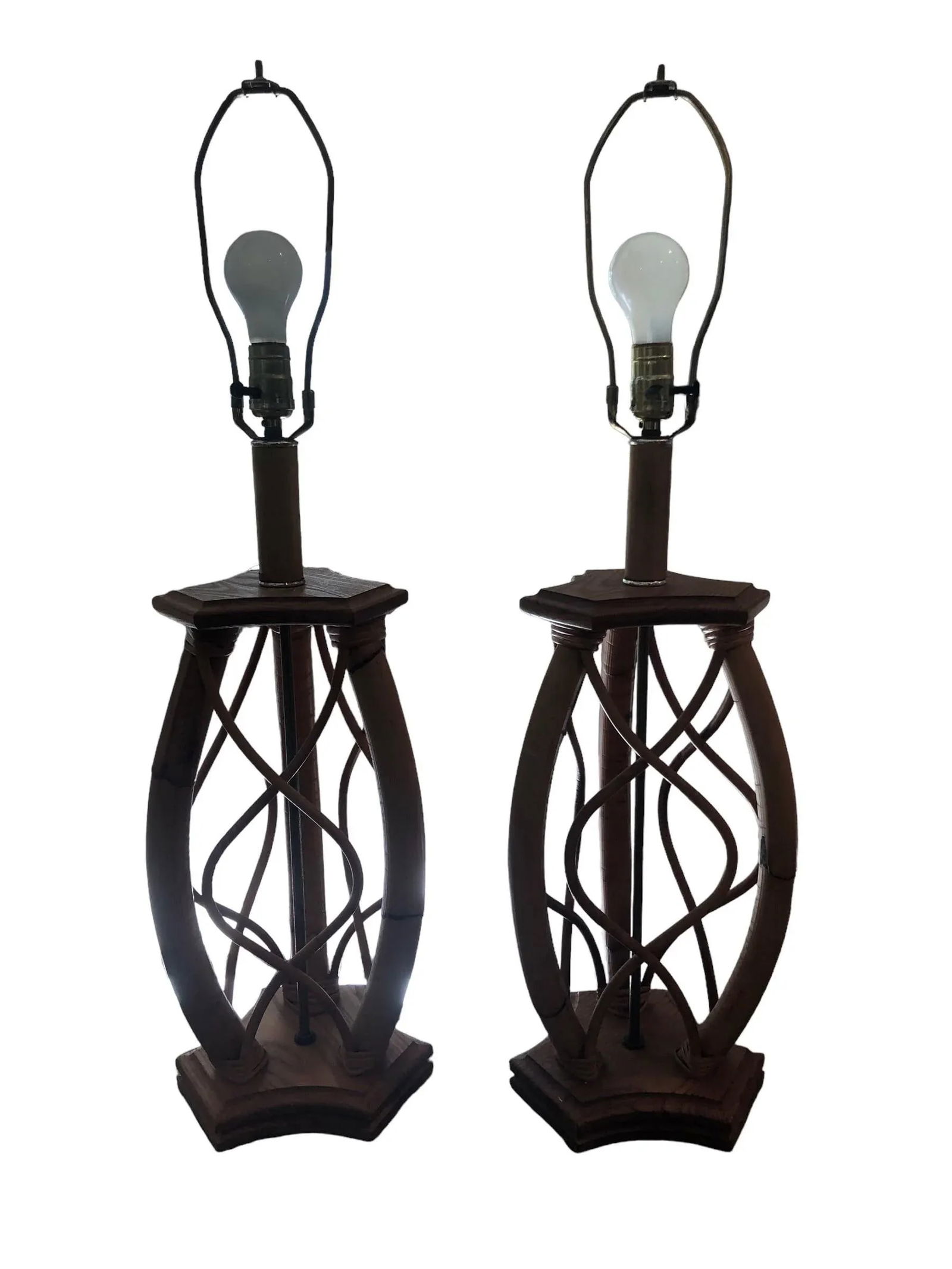 Pair of Mid-Century Rattan Table Lamps - 8