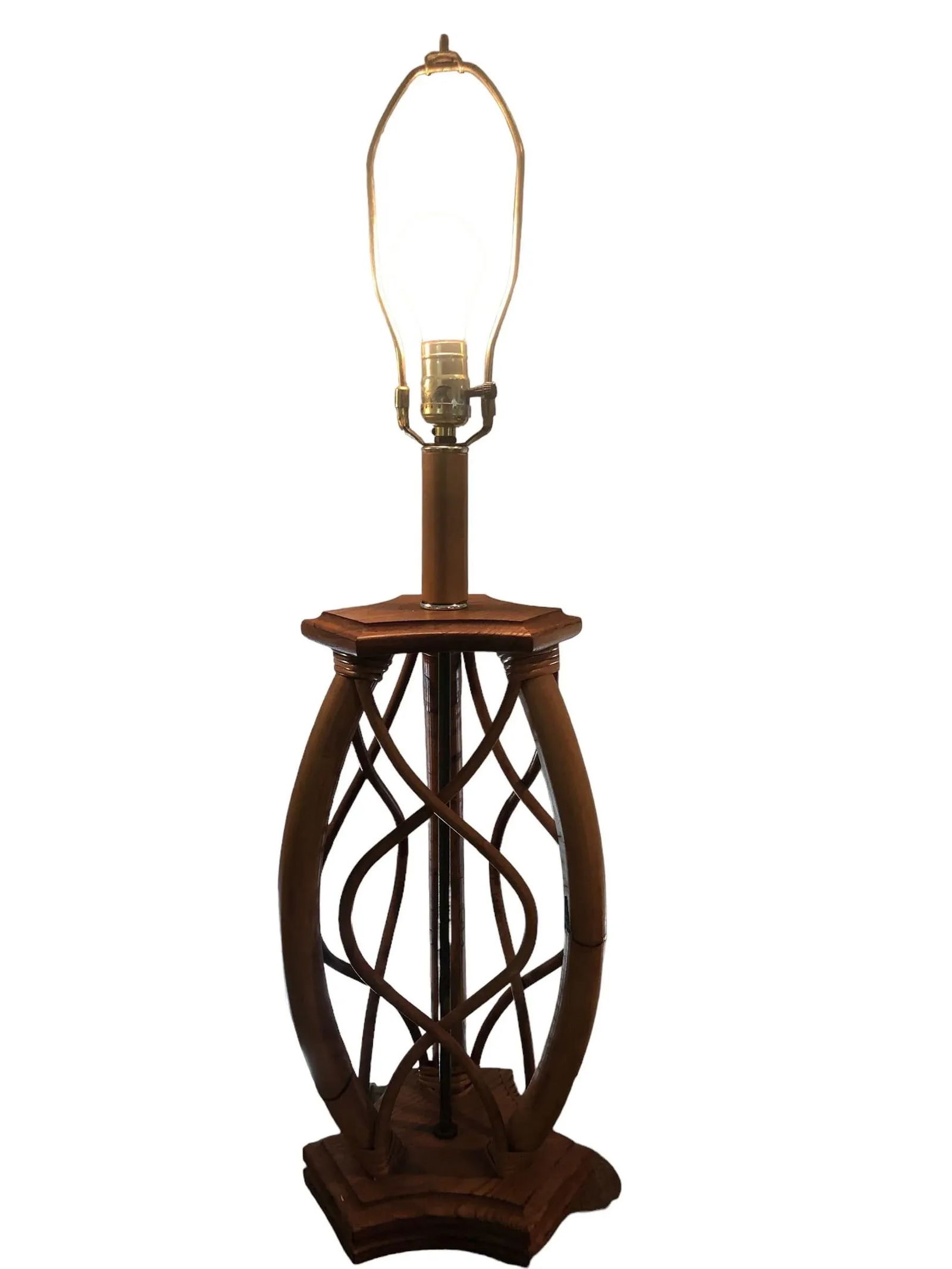 Pair of Mid-Century Rattan Table Lamps - 9