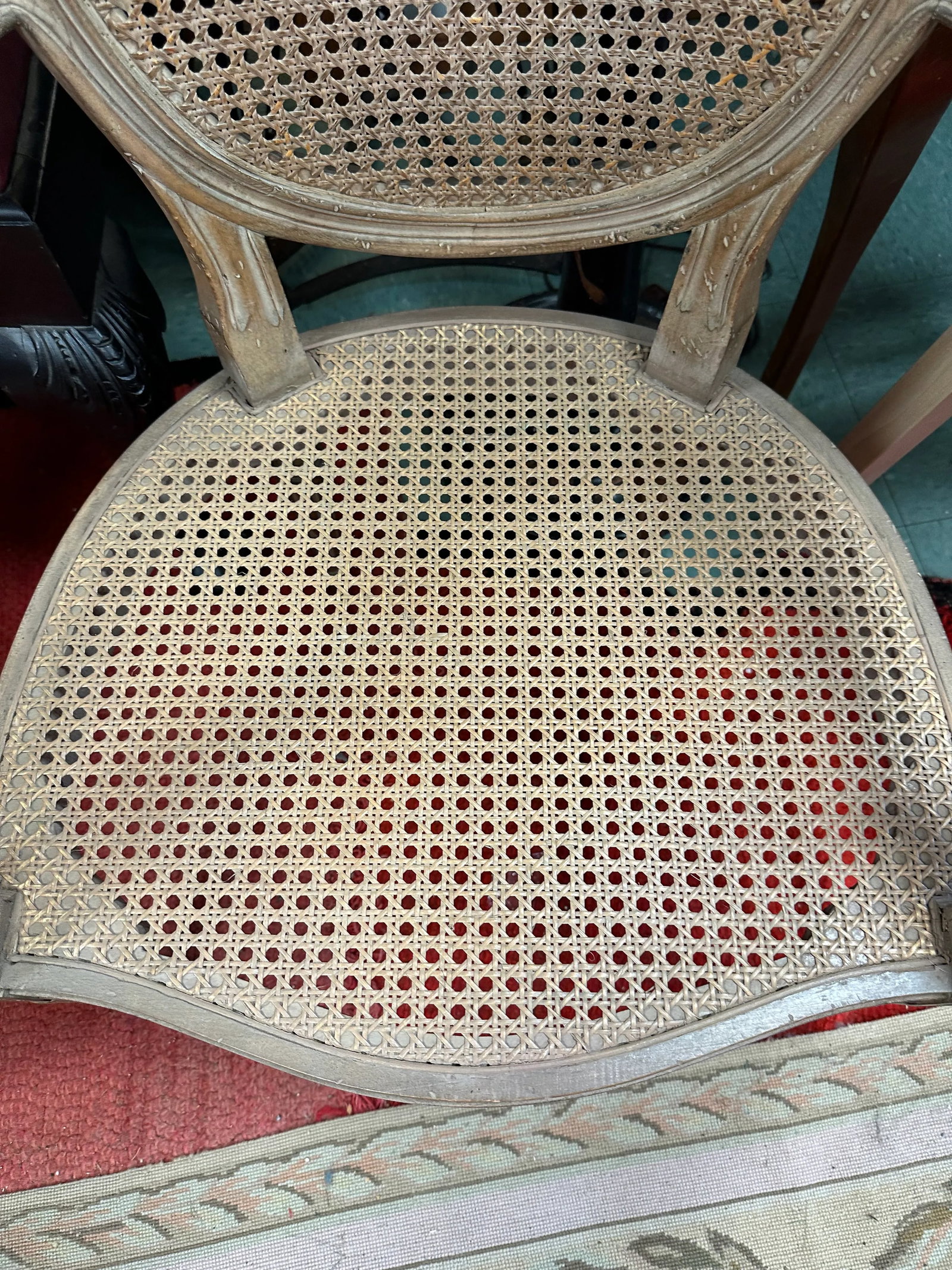 French Louis XVI Style Painted Cane Seat and Back and Coral Velvet Upholstery 19th Century - 10