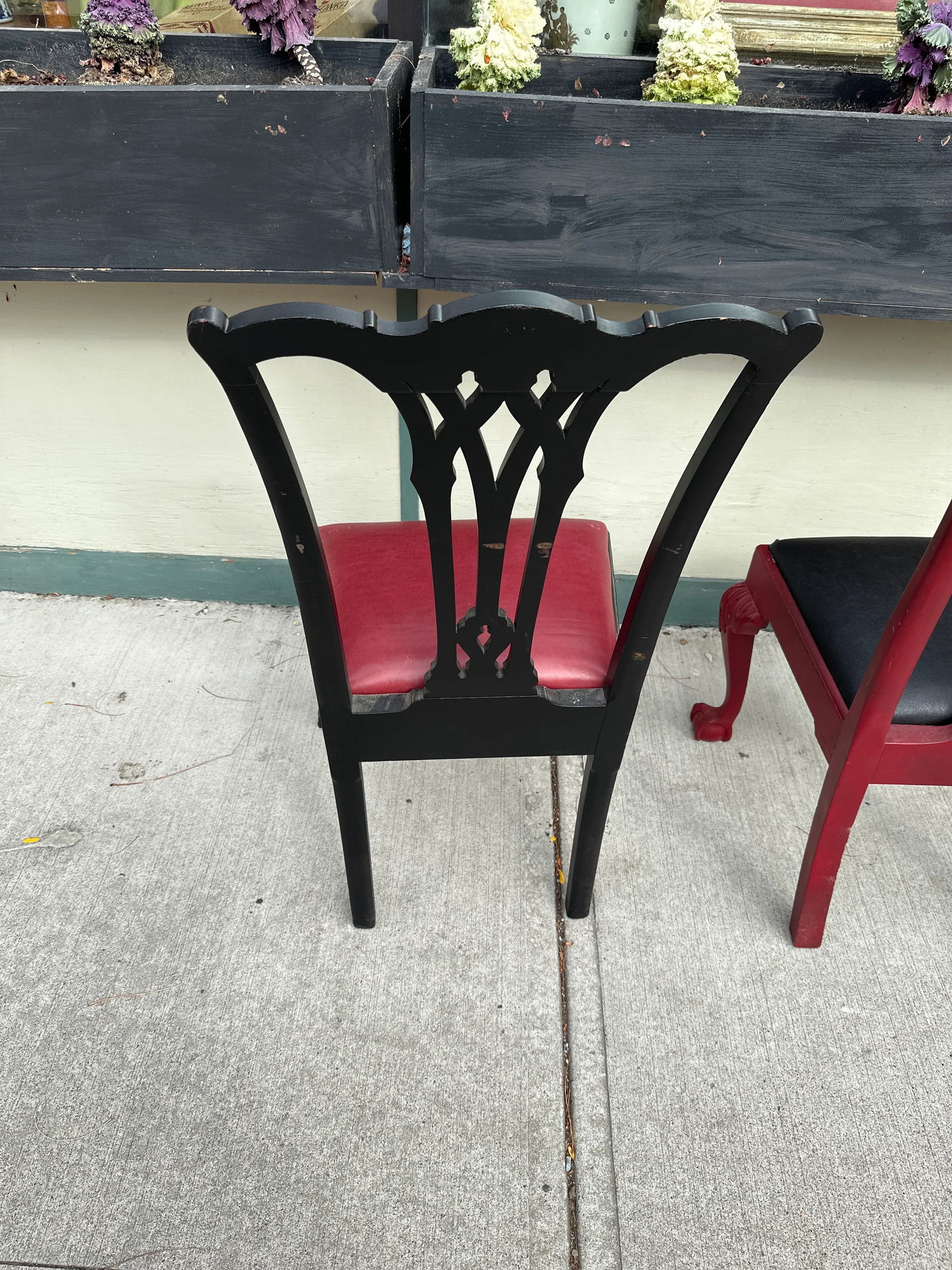 1940s Pair of English Chippendale Style Ball and Claw Foot Dining Chairs - 9