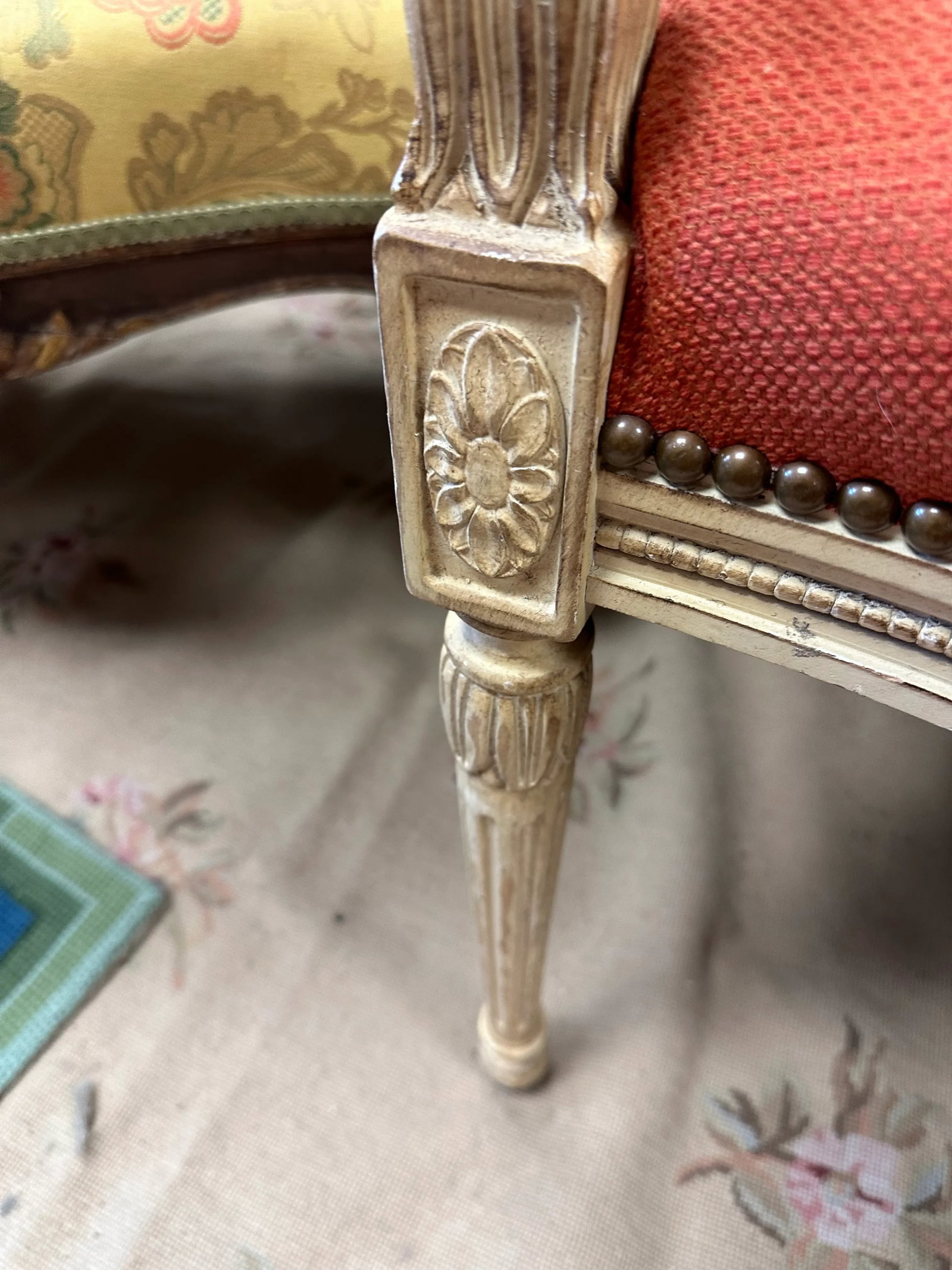 Mid 20th Century Louis Xv Style Coral Upholstered French Arm Chair With Racks Oval Back - 10