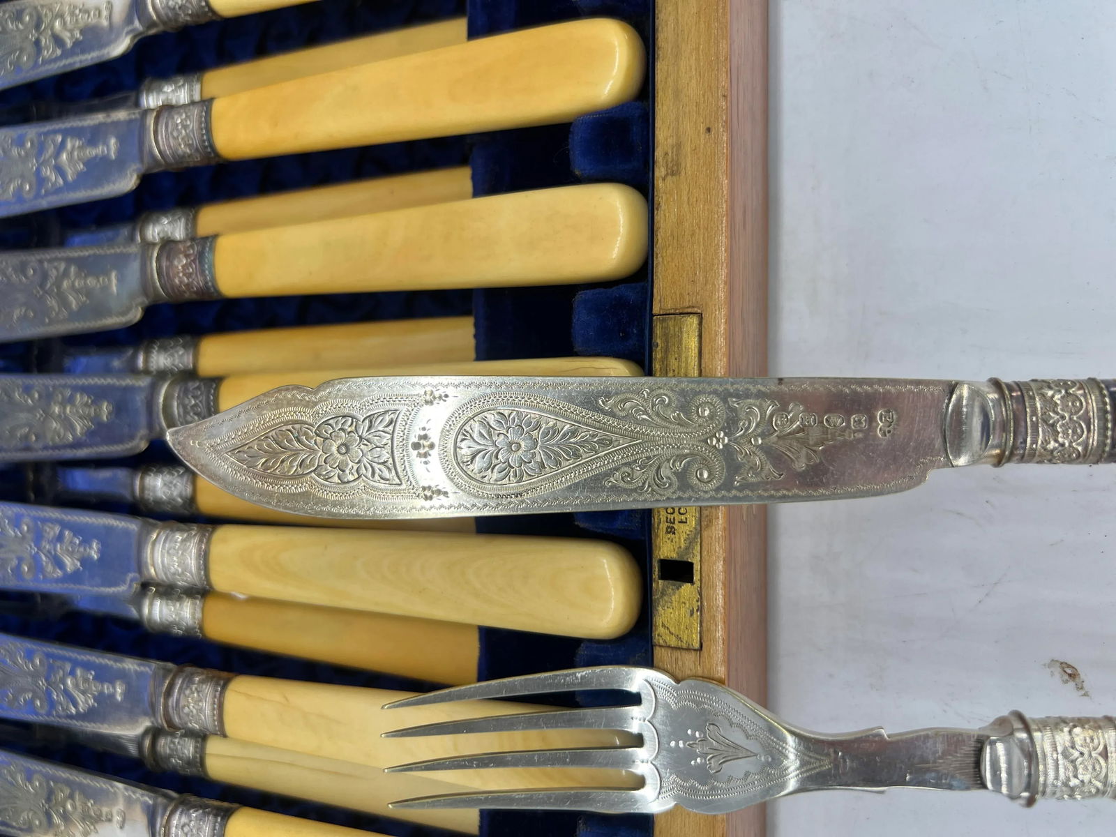 24 Pc., Cased Set of Engraved g.h. Whitaker Silver Fish or Dessert Service - 7