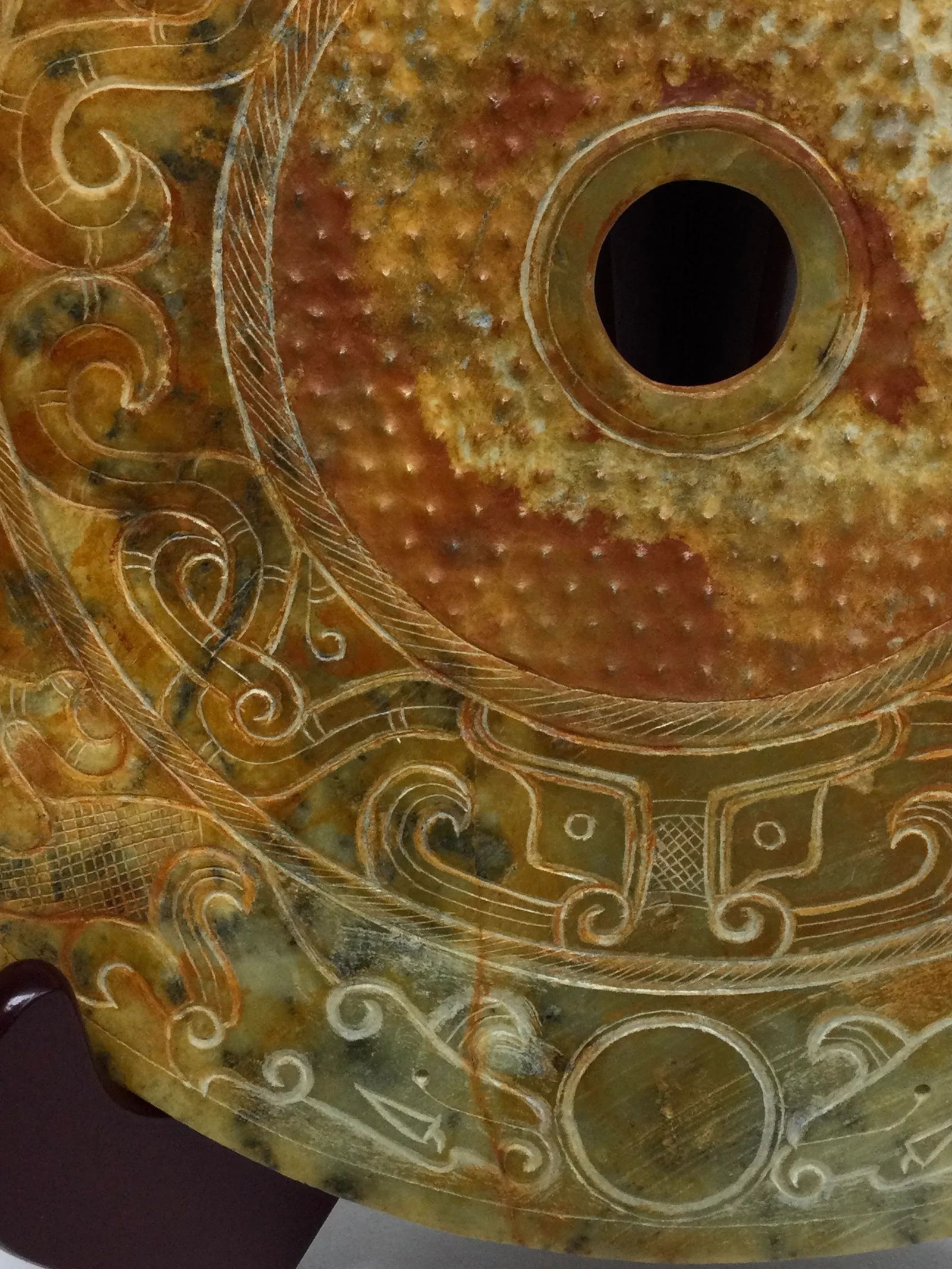 Chinese Antique Shang Dynasty Hetian Umber Jade Nephrite Dragon Beast Yu Bi With Wood Stand - 7