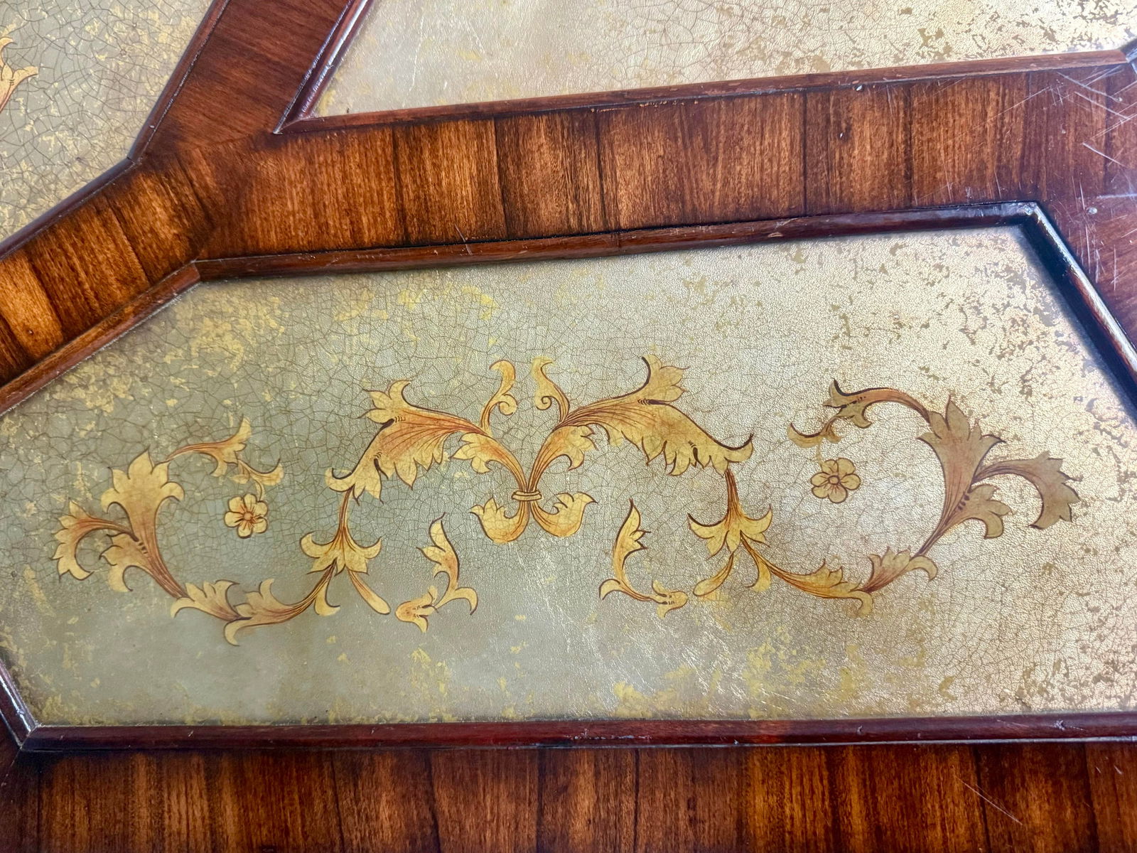 Vintage Euro Style Two-Tiered Octagonal Eglomisé Mahogany Cocktail / Coffee Table - 8