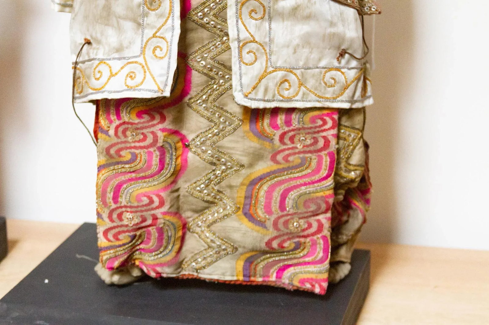 Set of Two Javanese Wayang Puppets - 11