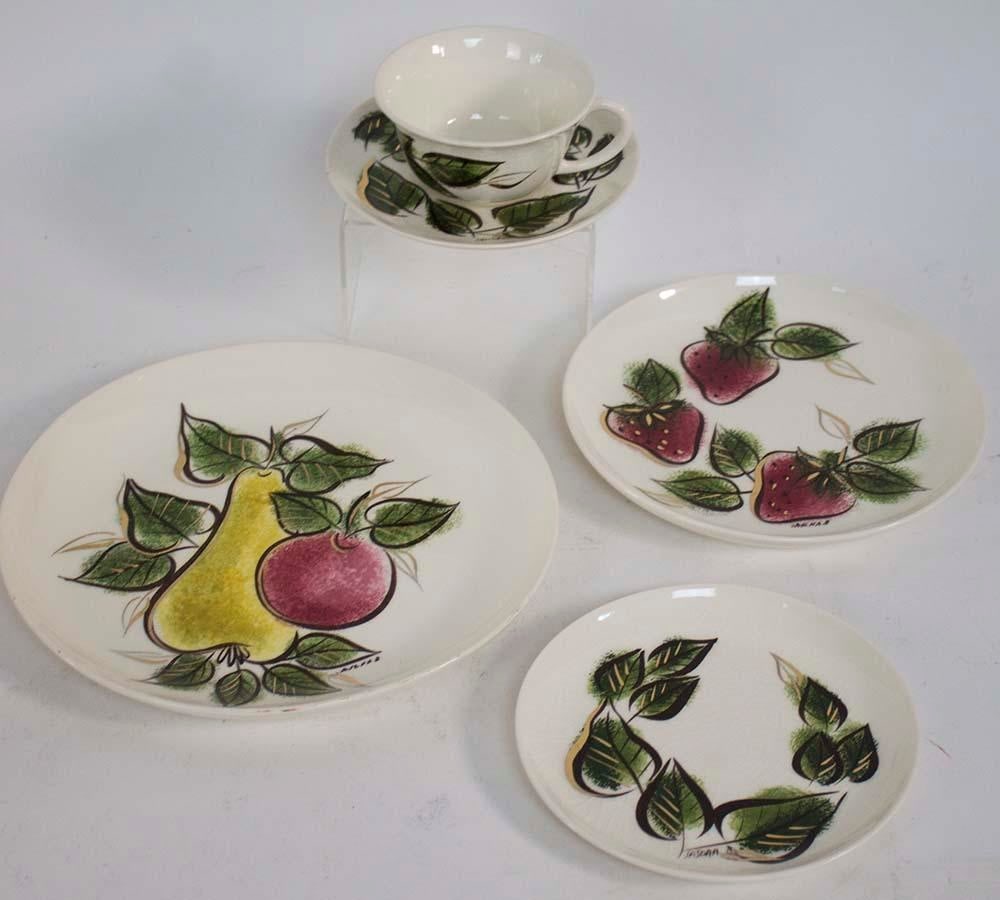 Rare Mid-Century Sascha Brastoff China - Provincial Fruit Pattern - 7