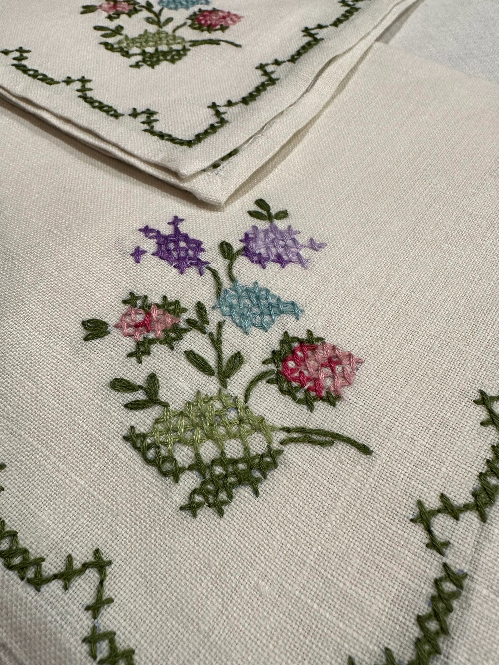 1960s Vintage Linen Cross-Stitched Needlepoint Embroidered Floral Tablecloth Napkins Runner Set of 1 - 3