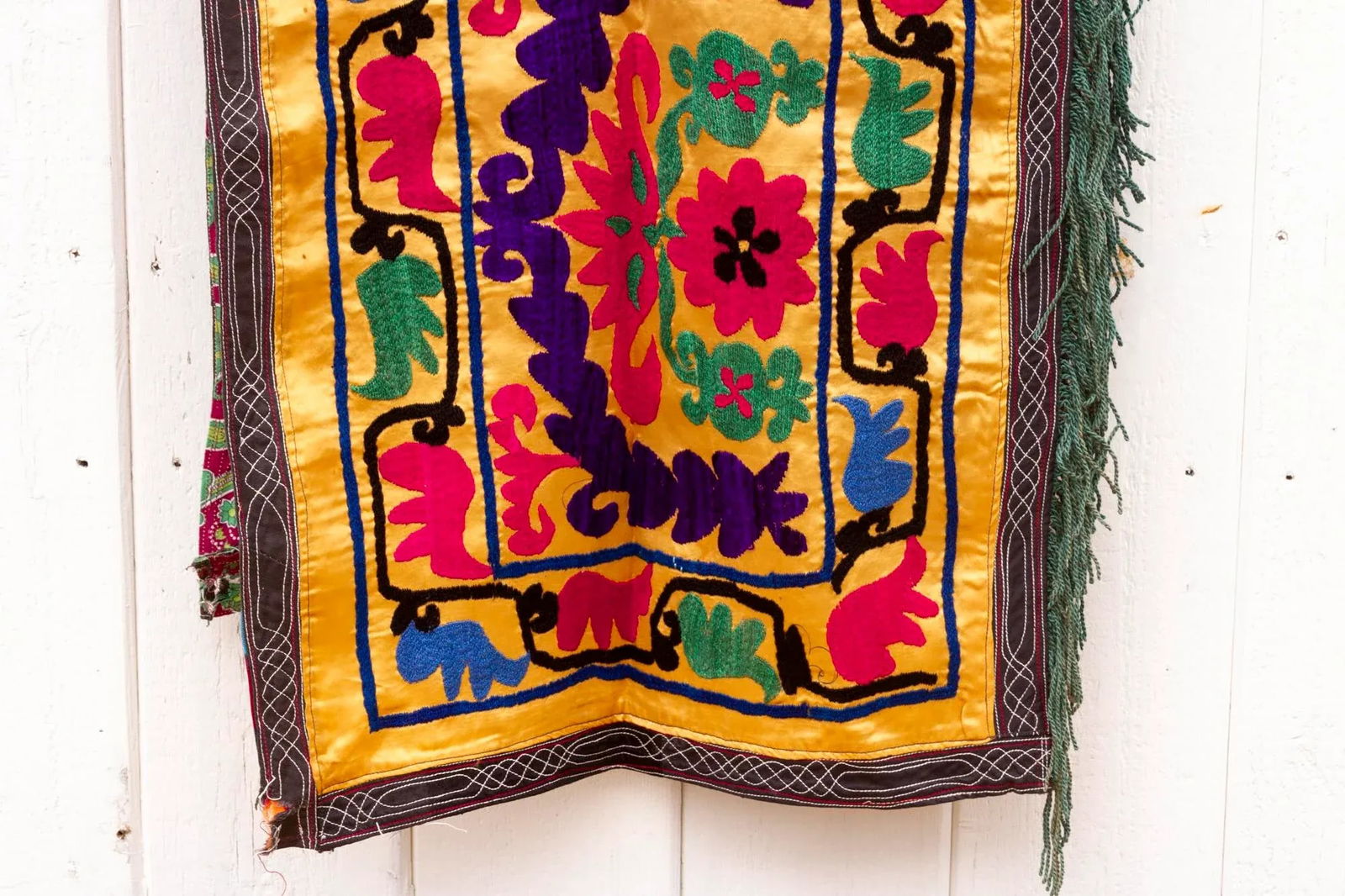 Long Mid-Century Vibrant Yellow Suzani Runner - 4