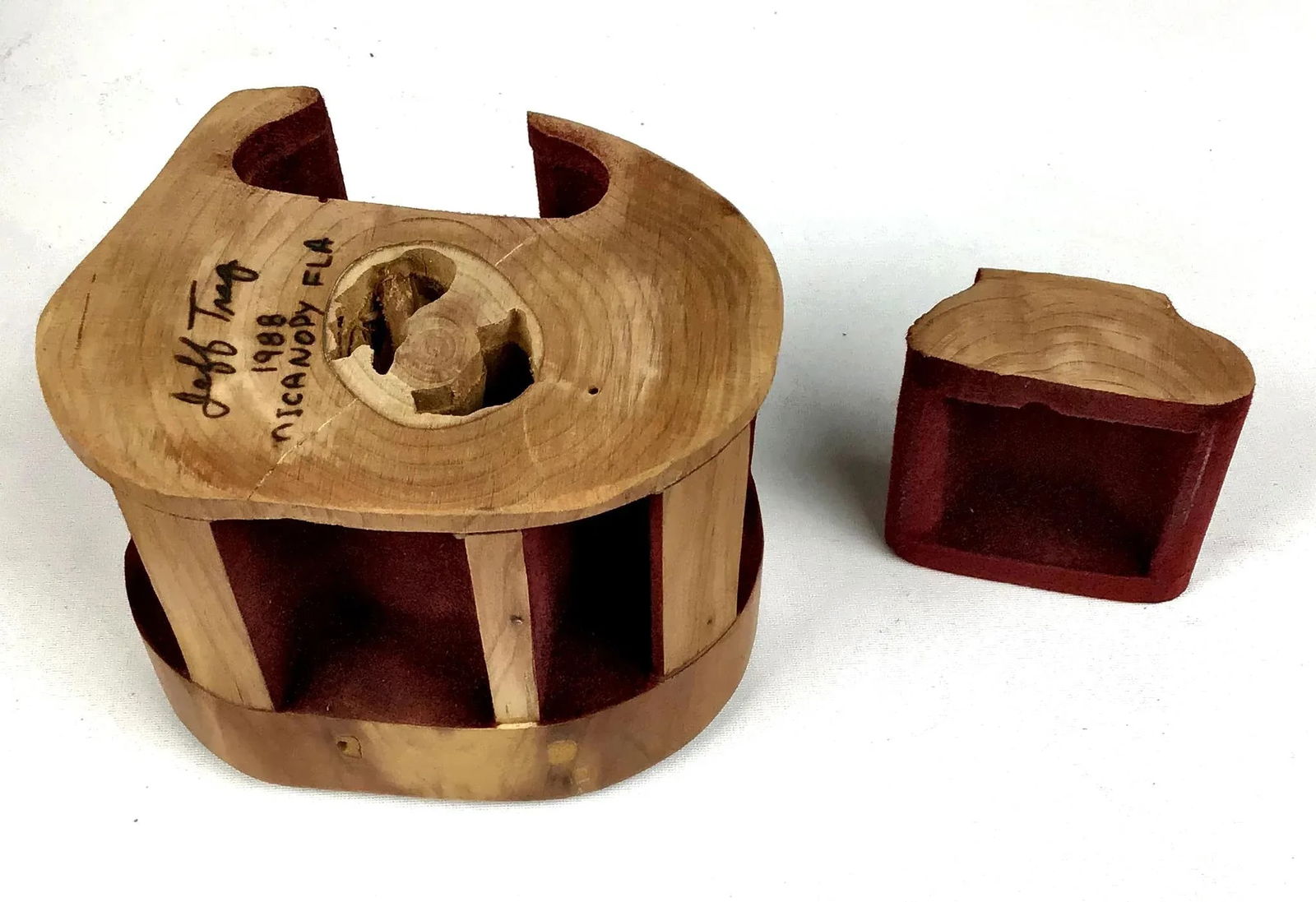 Artisanal Wood Jewelry Box - 8