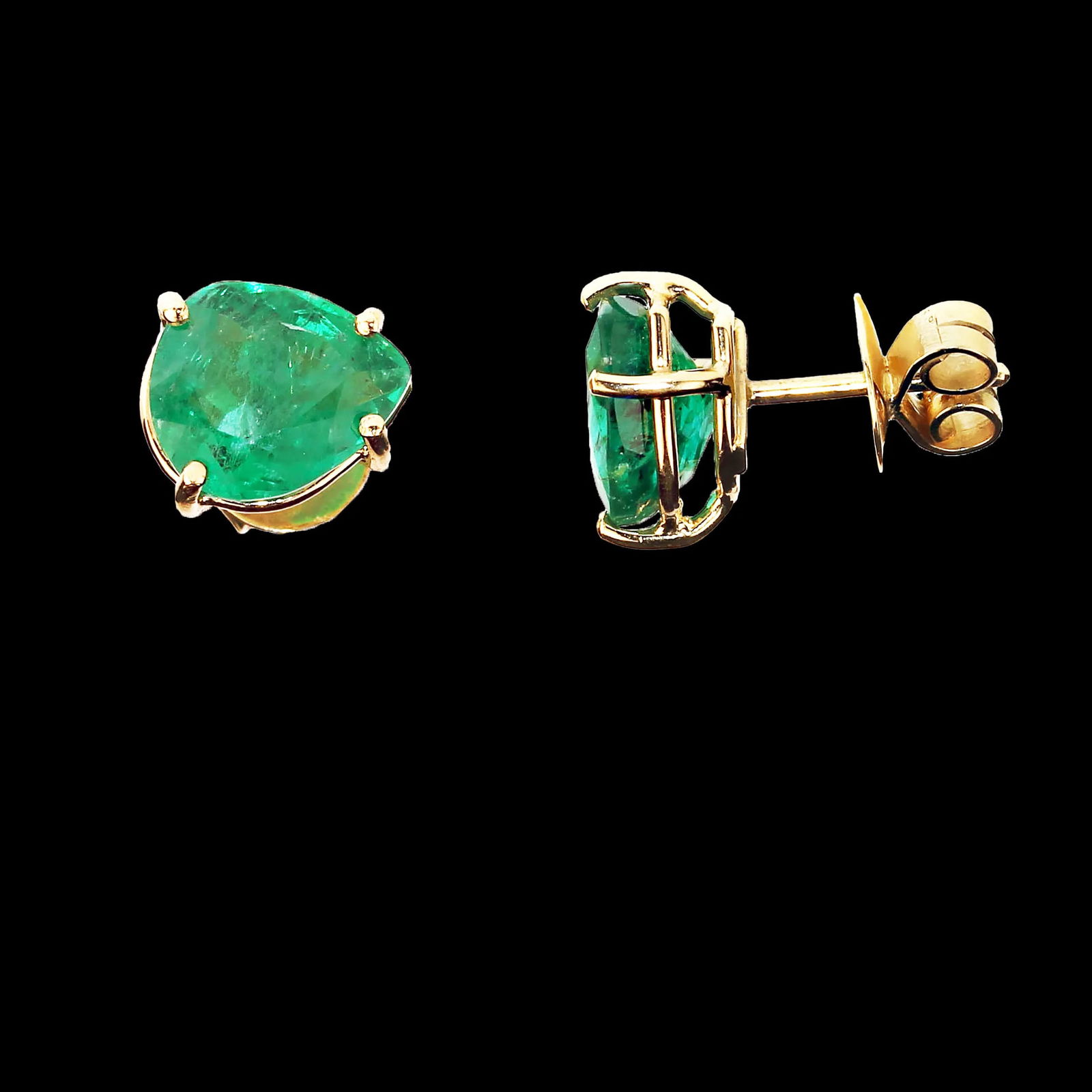 AJD Emerald Earrings in 18k Yellow Gold - 2 Pieces - 5