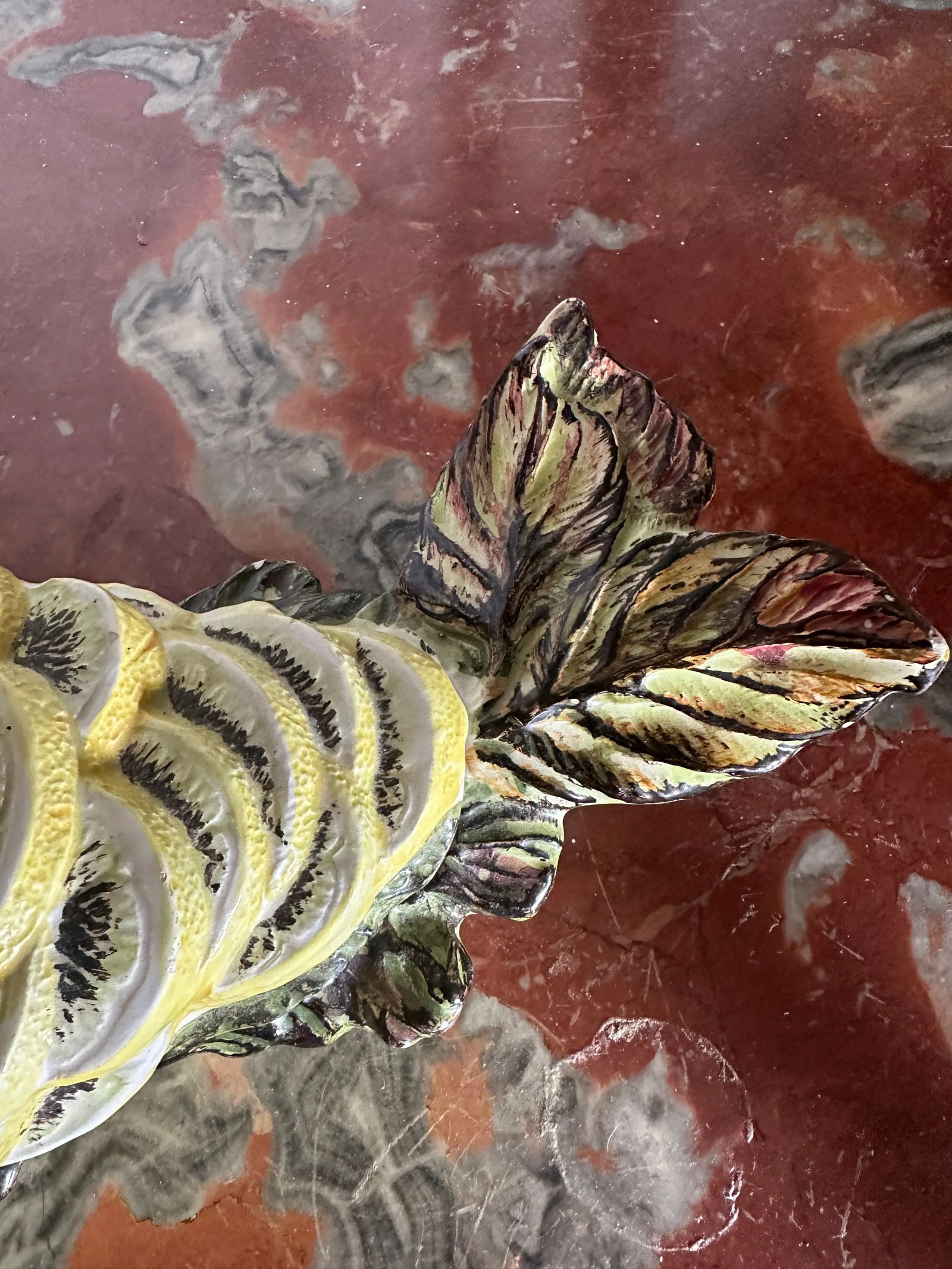 1930s Italian Majolica Fish Tureen by Meiselman in Green Purple and Yellow With Sliced Lemons - 5