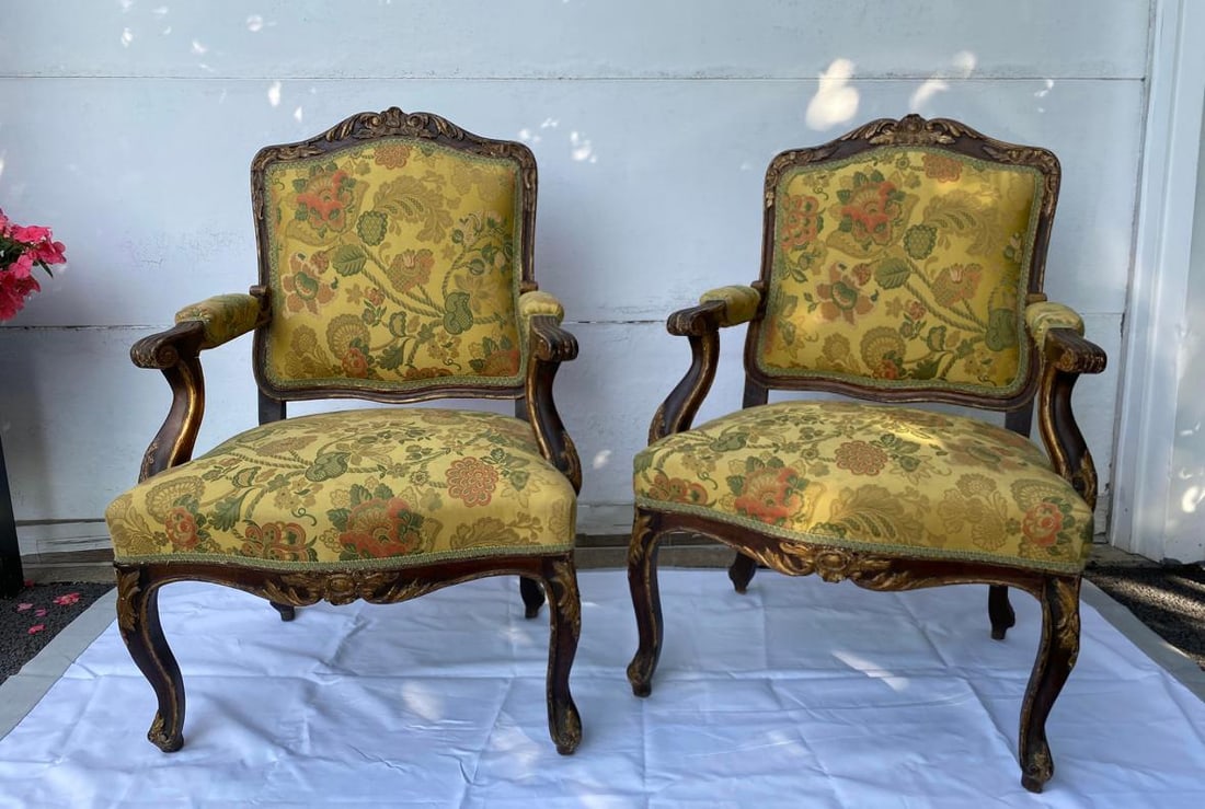 Antique 18th Century Italian Armchairs a Pair - 10