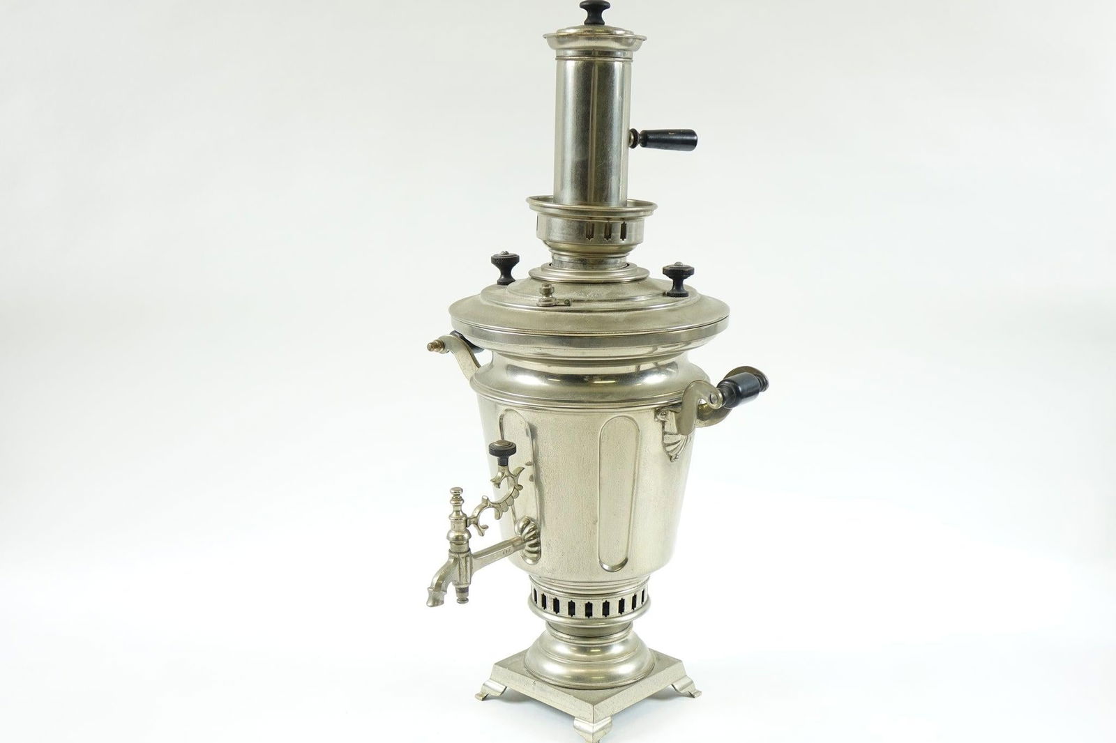 Antique WhiteÂ‚Ã„Ã«Metal Russian Samovar - 3