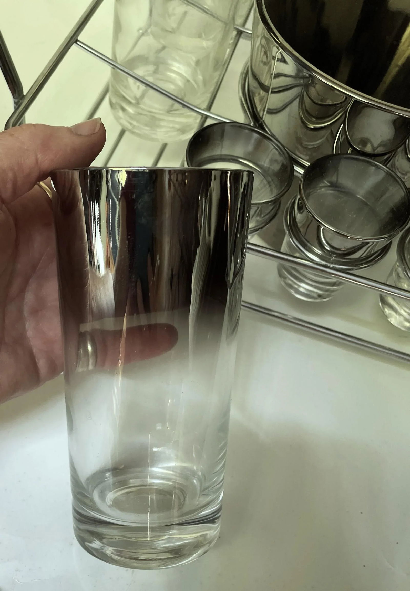 Mid 20th Century Dorothy Thorpe Silver Fade Bar Cocktail Set with Chrome Holder & Ice Bucket- 14 Pie - 2