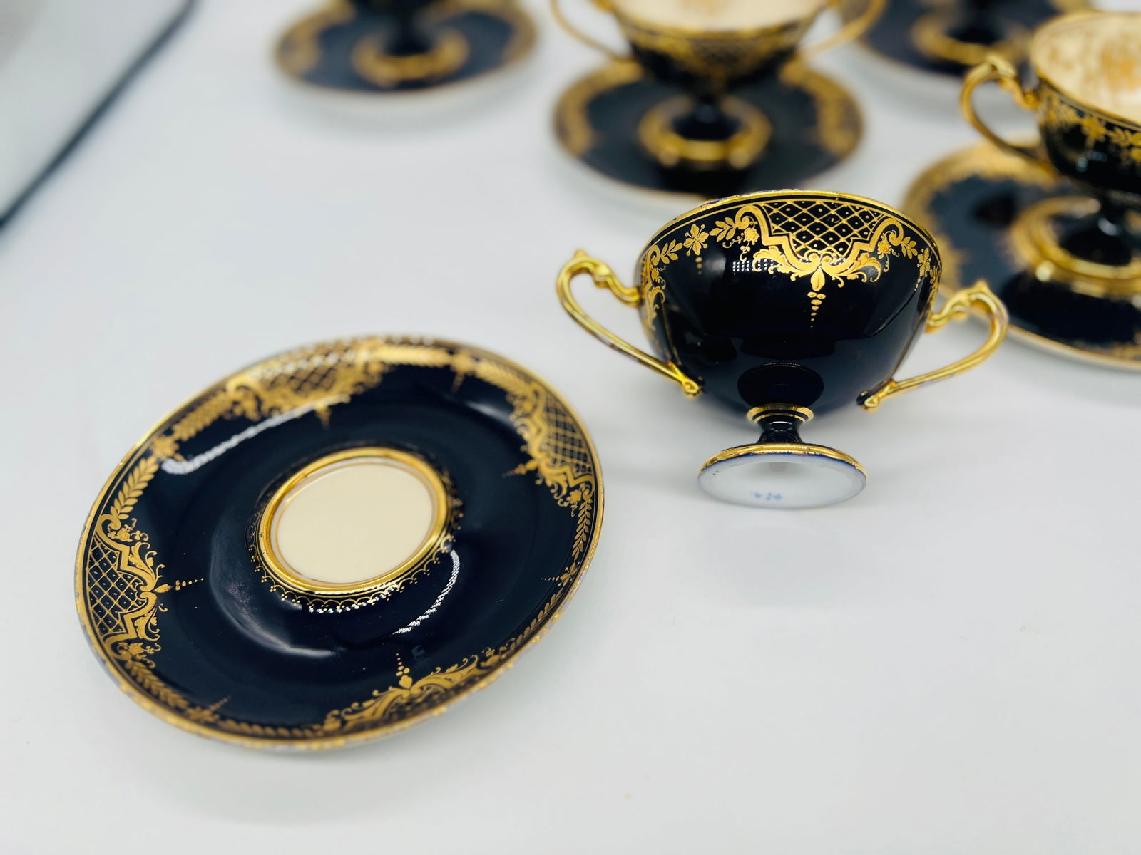 10 Pc., Ambrosius Lamm, Dresden Porcelain Tea Set C. 1910 - 7