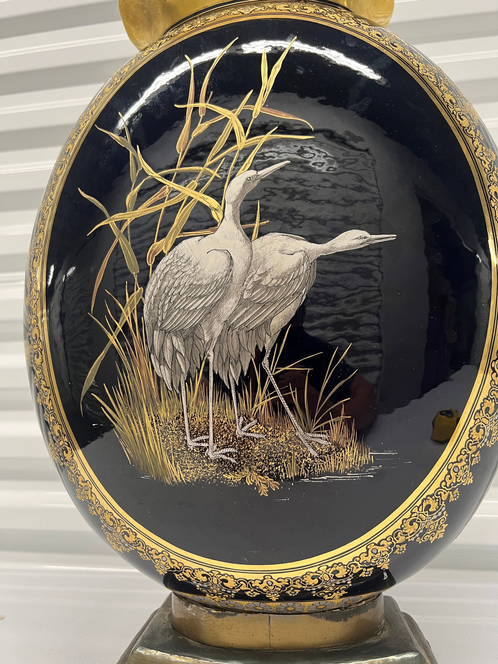 Exhibition Quality English Coalport Porcelain "Crane" Japonesque Enamel Vase - 6