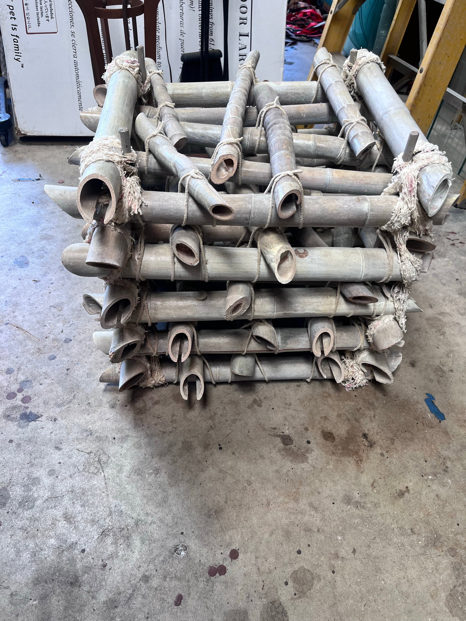 1980s Pair of Bleached Bamboo Side Tables With Glass Tops - 5
