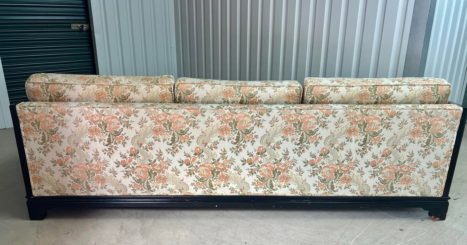 Vintage Chinoiserie Key City Custom Asian Style Black Lacquered Sofa With Floral Brocade Fabric - 8