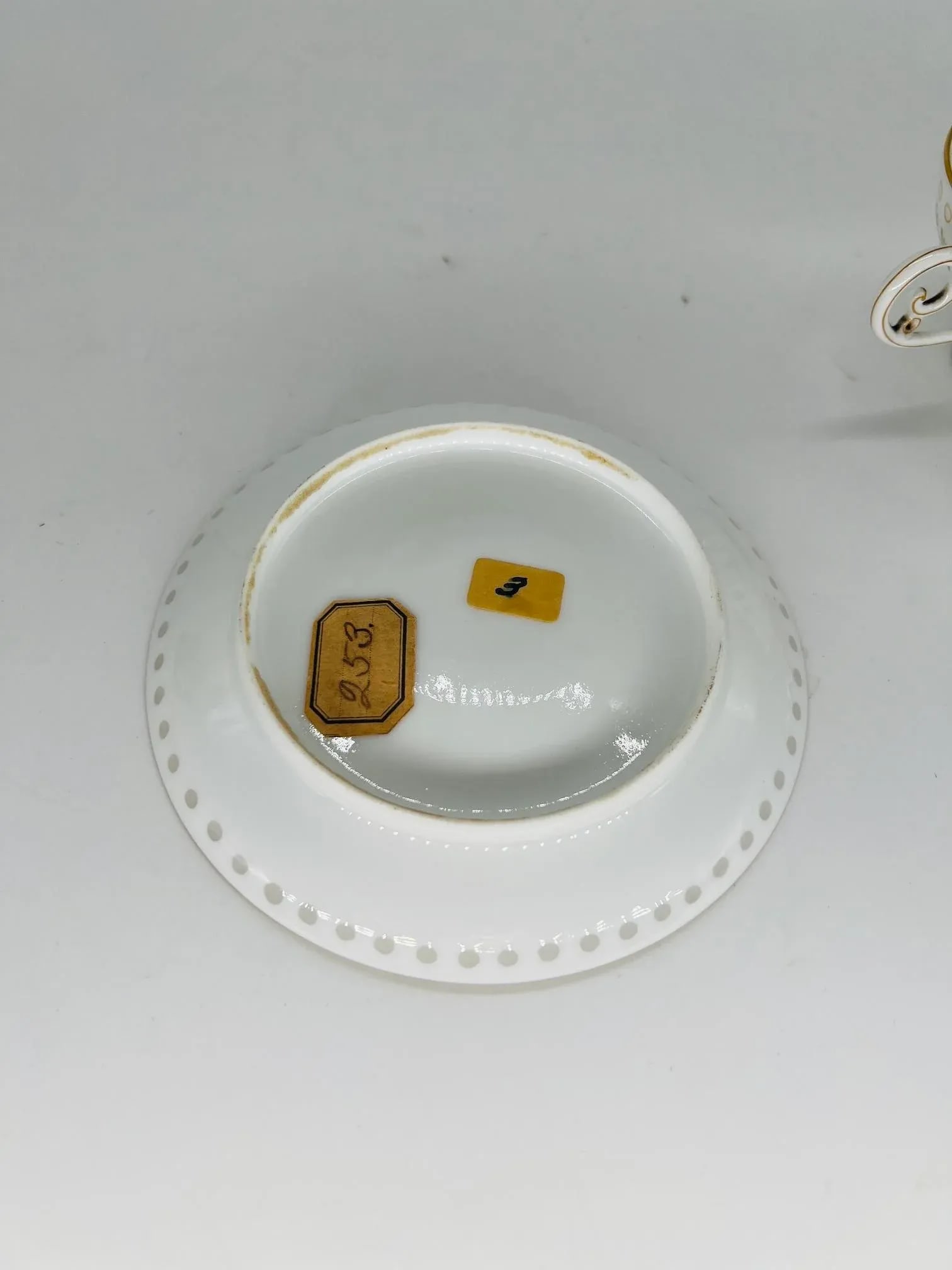 Fine & High Quality Porcelain Tea Cup / Saucer - Rice Grain - Gilt Enameled - 5