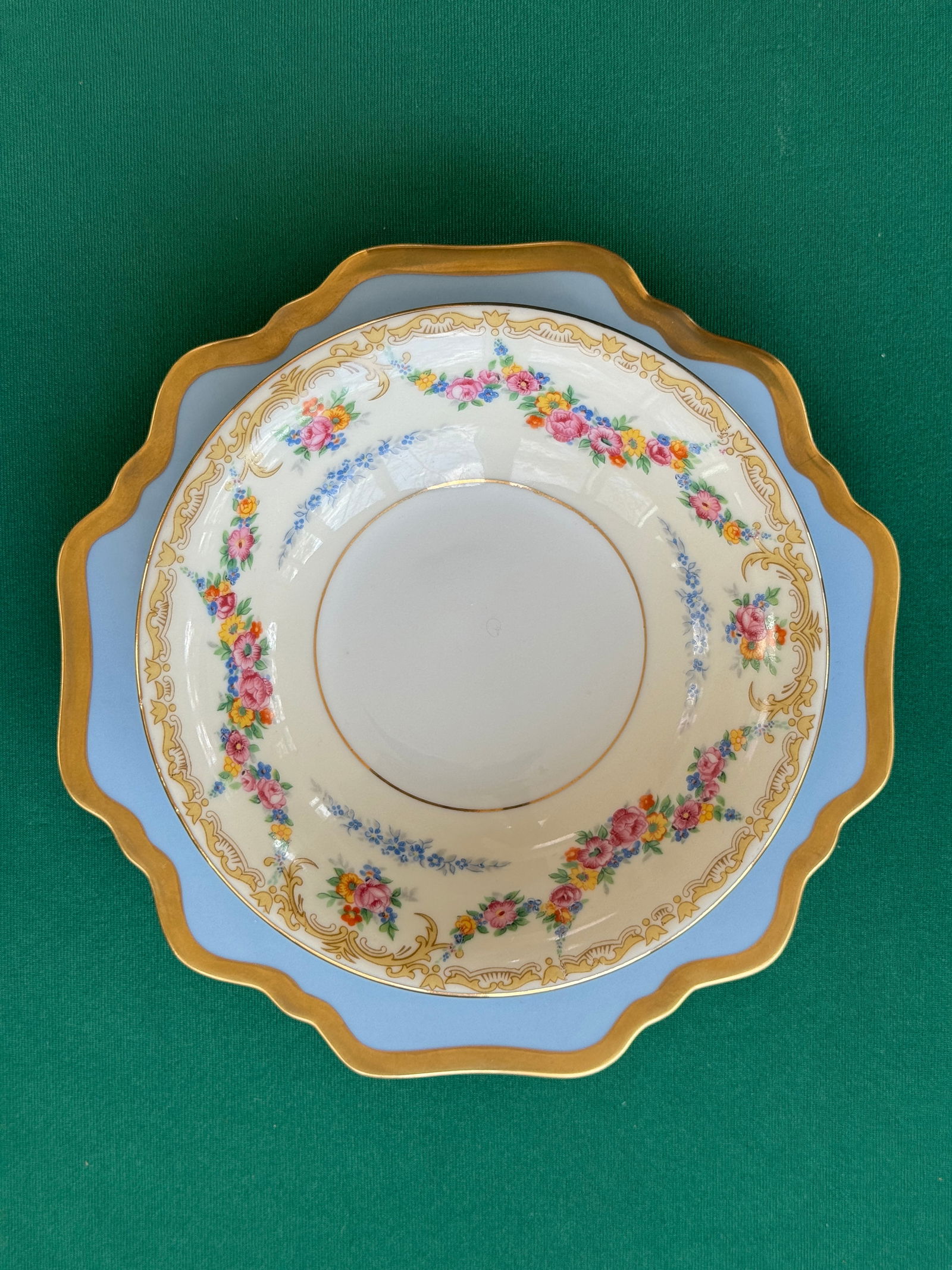 Lovely China for 12 Plus Serveware- 101 Pieces - 9