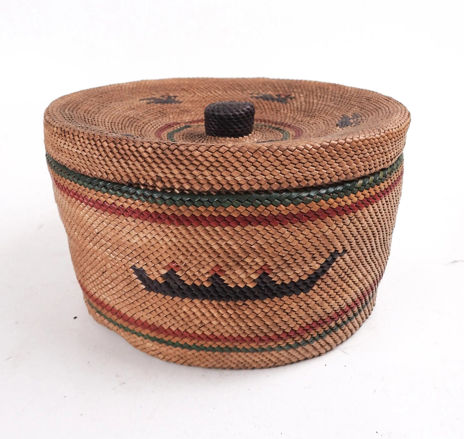 Makah Lidded Basket Whale Whaling Motif - 2