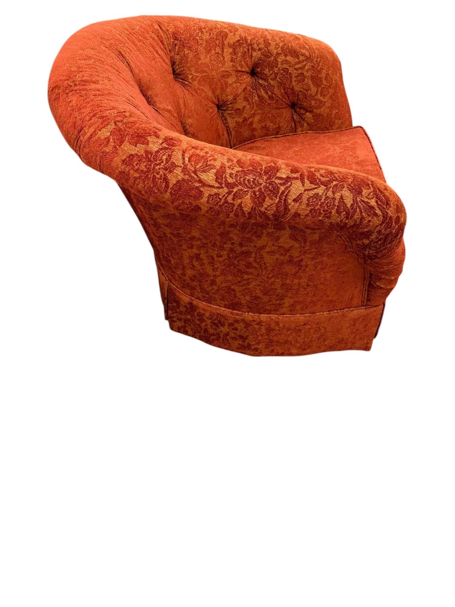 Late 20th Century Pair of Custom Red Floral Swivel Chairs in Red and Gold - 7