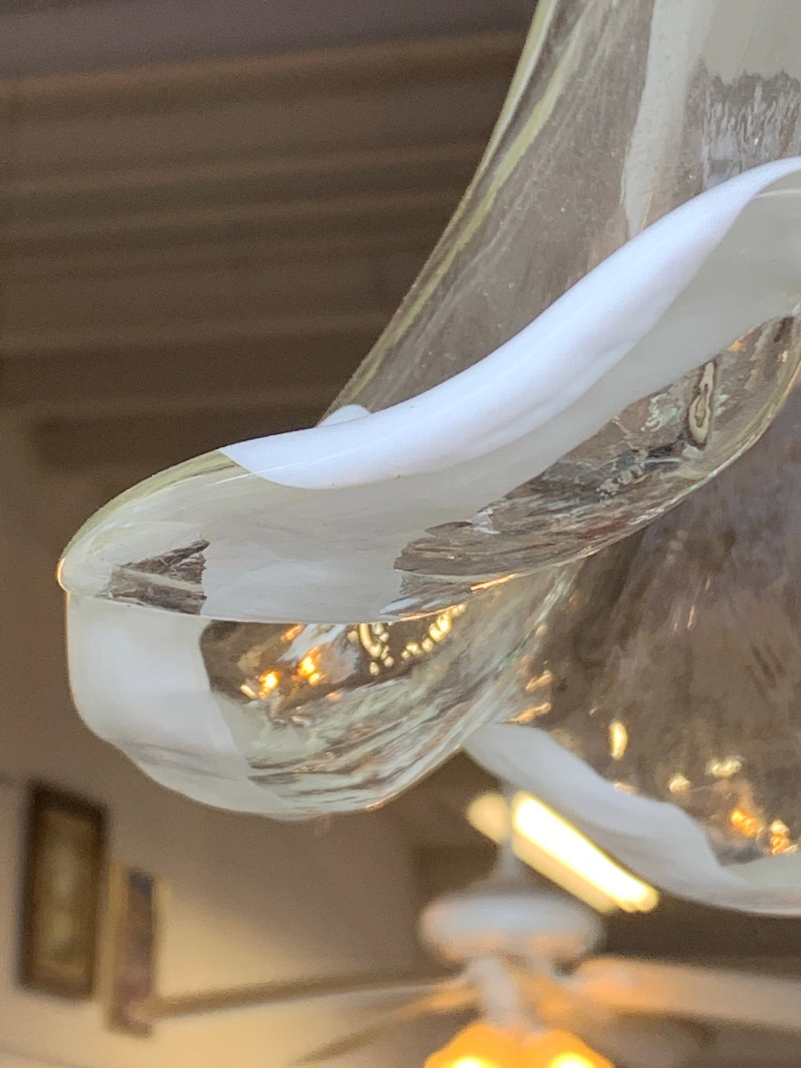 1970s Murano Style Glass Tulip Pendant Lamp With Ribbon Fluted Edges - 5