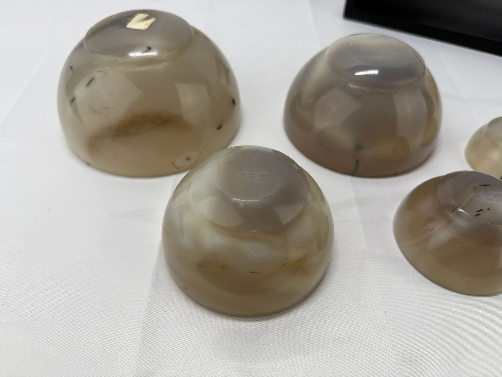 Nesting Set of 5 Carved Agate Bowls & Display - Artisan Signed - 11