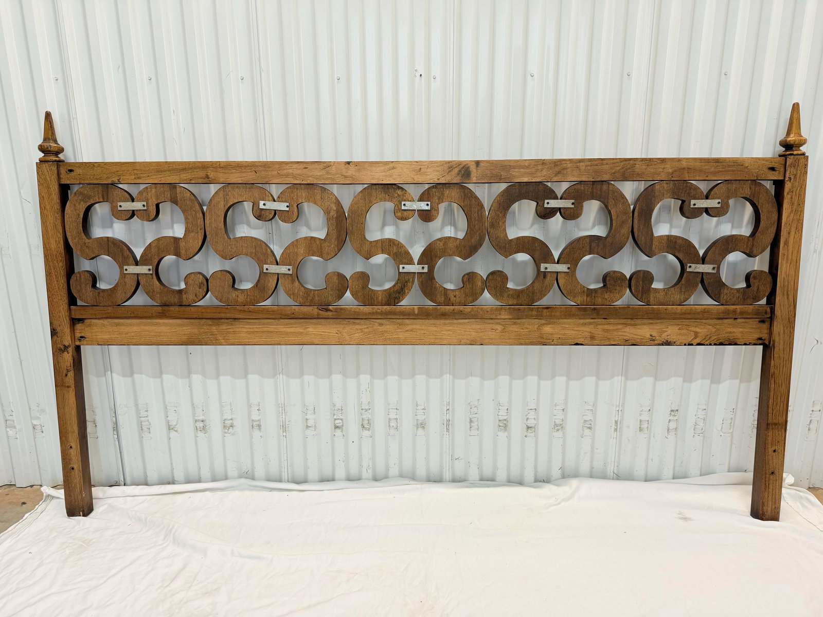 Vintage Mid-Century Regency Serpentine King Size Headboard - 11