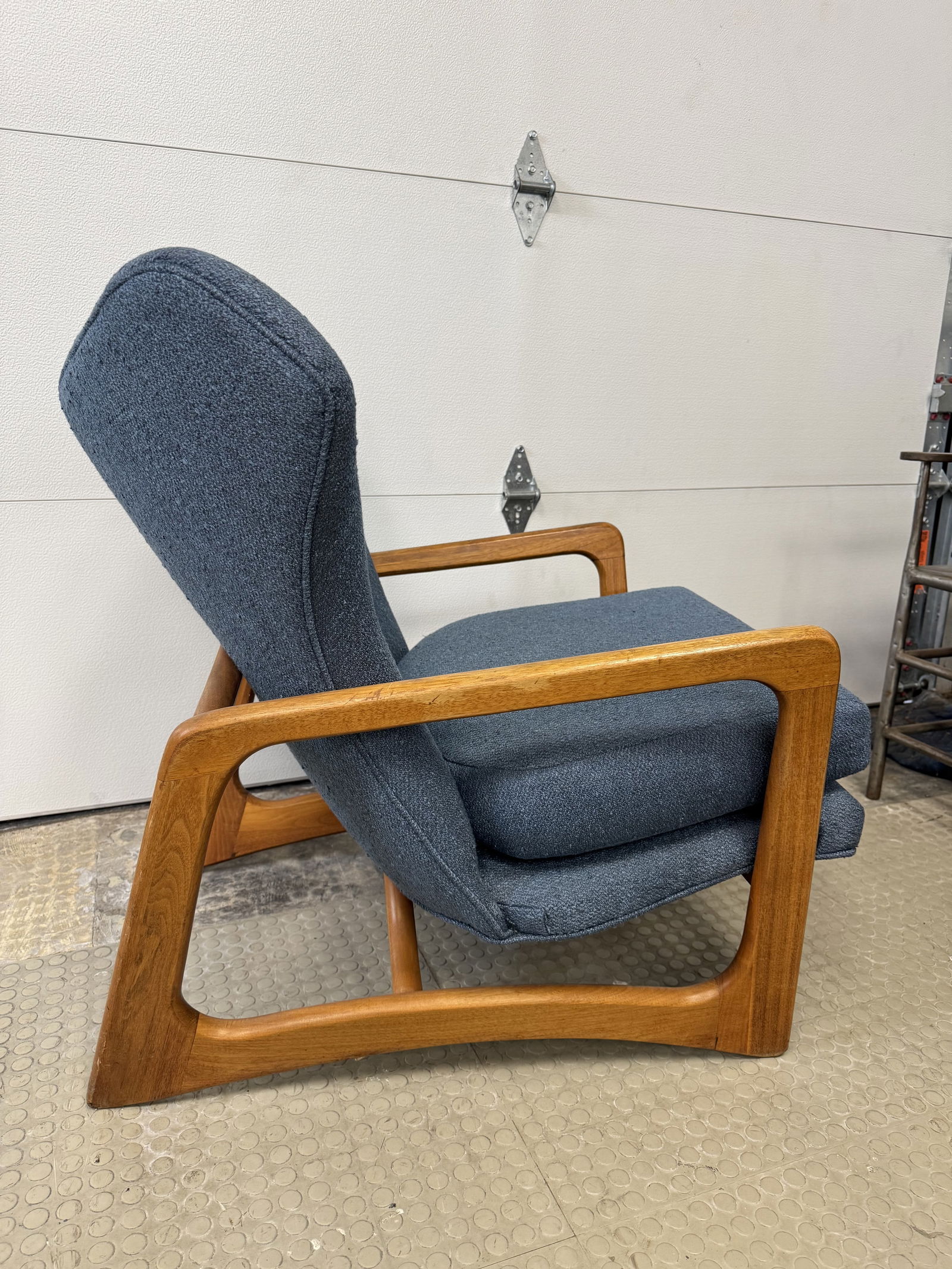 1960s Adrian Pearsall Wing Chair - 2