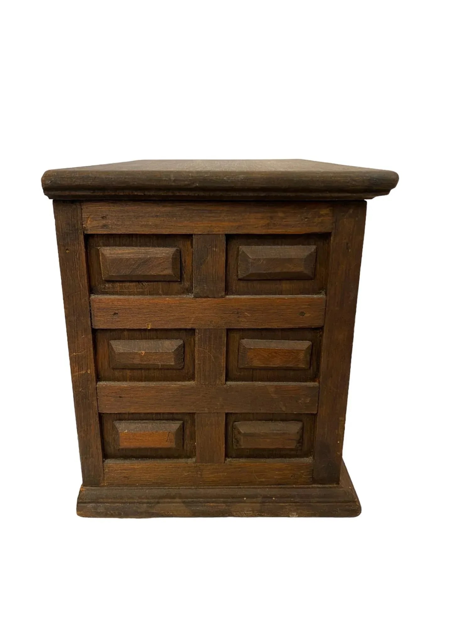 Mid 20th Century Mexican Wooden Tabletop Chest by Artes De Mexico Internacionales - 6