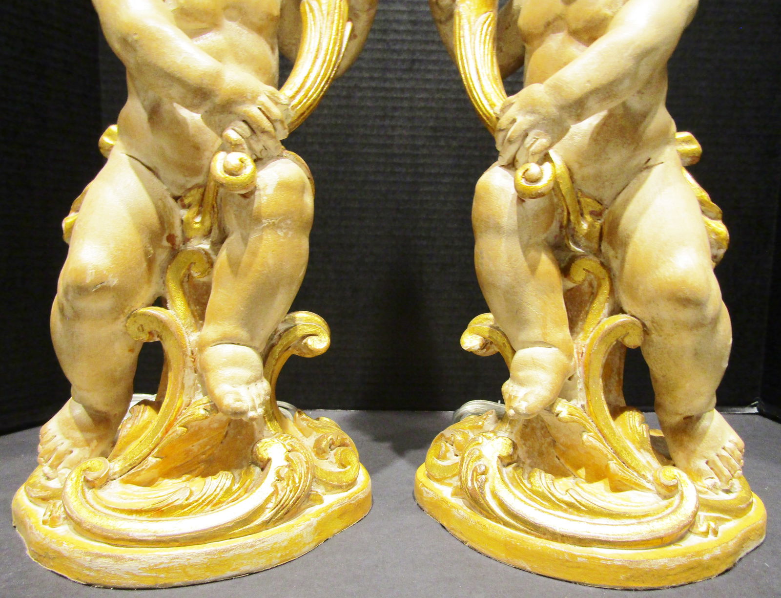 Pair of Italian Hand Carved Wood Cherub Putti Lamps Circa 1960s - 7