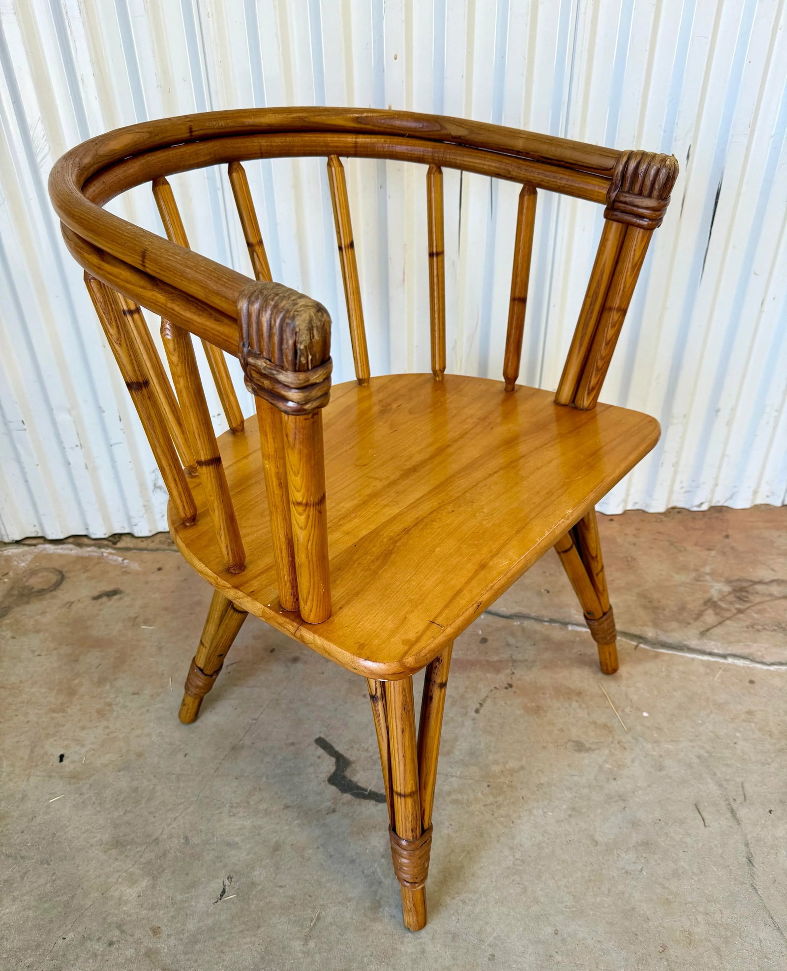 Vintage Heywood Wakefield Ashcraft Line Captains Chairs – Set of 2 With Rattan-Look Design - 3