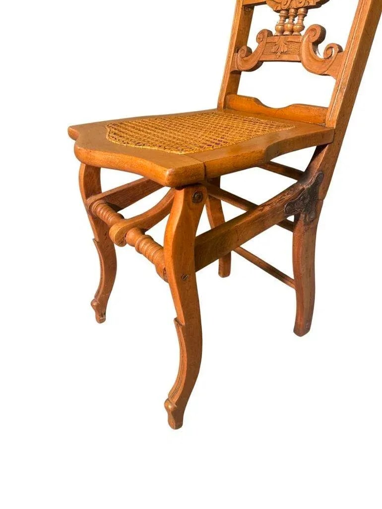Late 19th Century French Renaissance Revival Cane Folding Chairs in Oak - Set of Four - 9