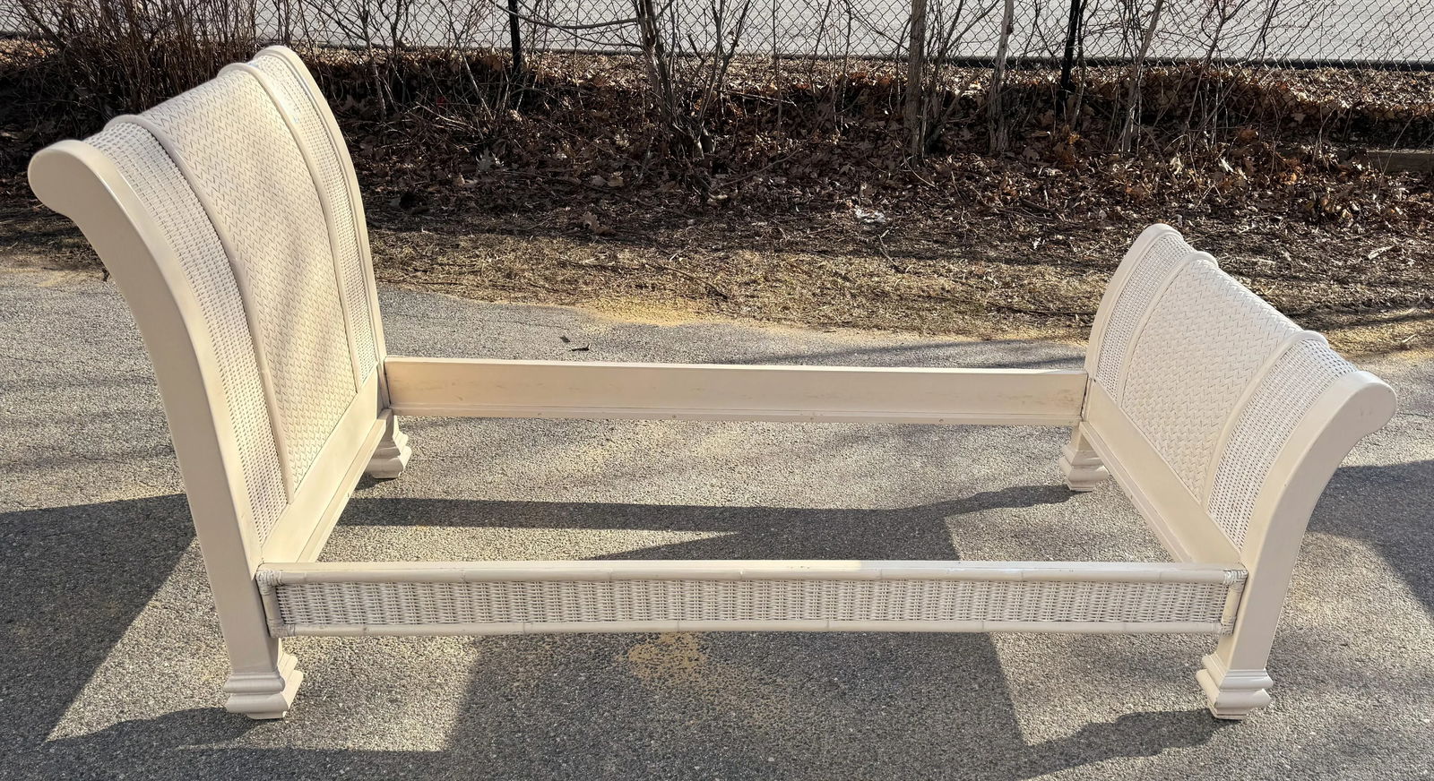 Vintage Henry Link by Lexington Wicker Bed Frame Set Single or Double - 2