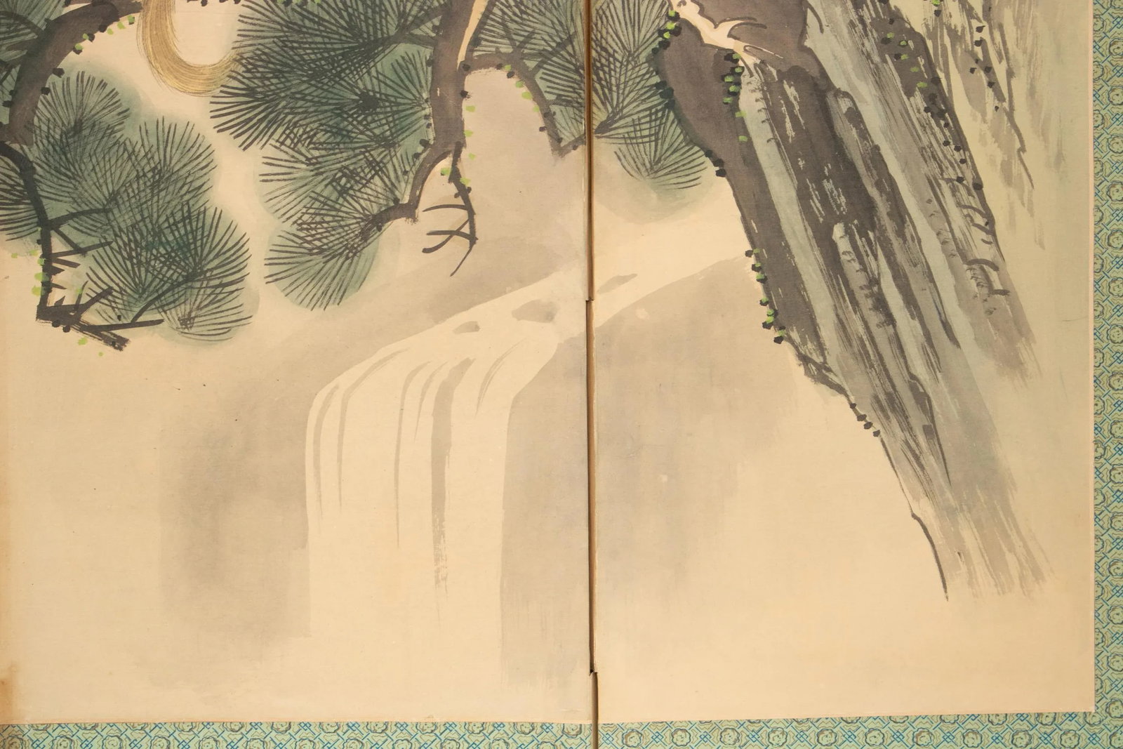 1960s Chinese Painted 4-Panel Screen "Old Pine Tree and Monkey" - 9