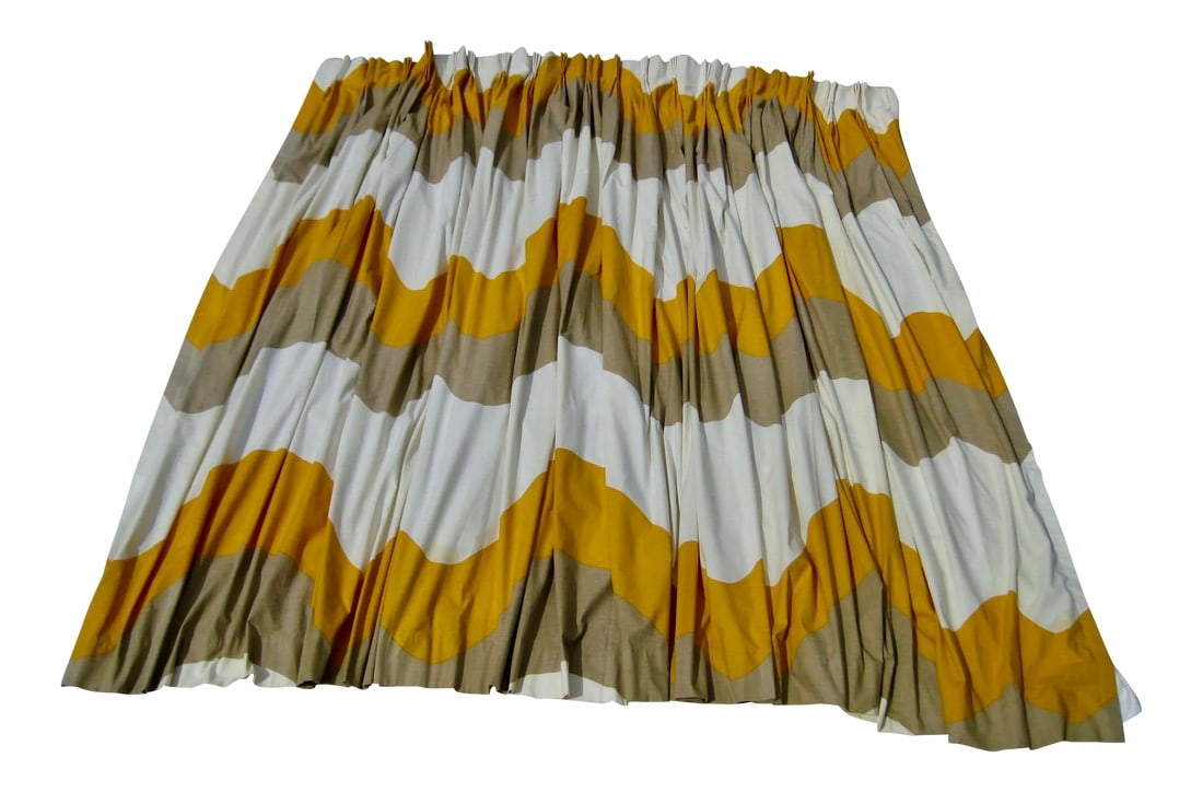 1967 Mid-Century Modern Curtains Drapes - a Pair: Beautiful textile for those 2 panels in printed cotton , professional made they have a backing , hand beautiful pleating at top , and weights at bottom , in the house since 1967 , they have a truly el