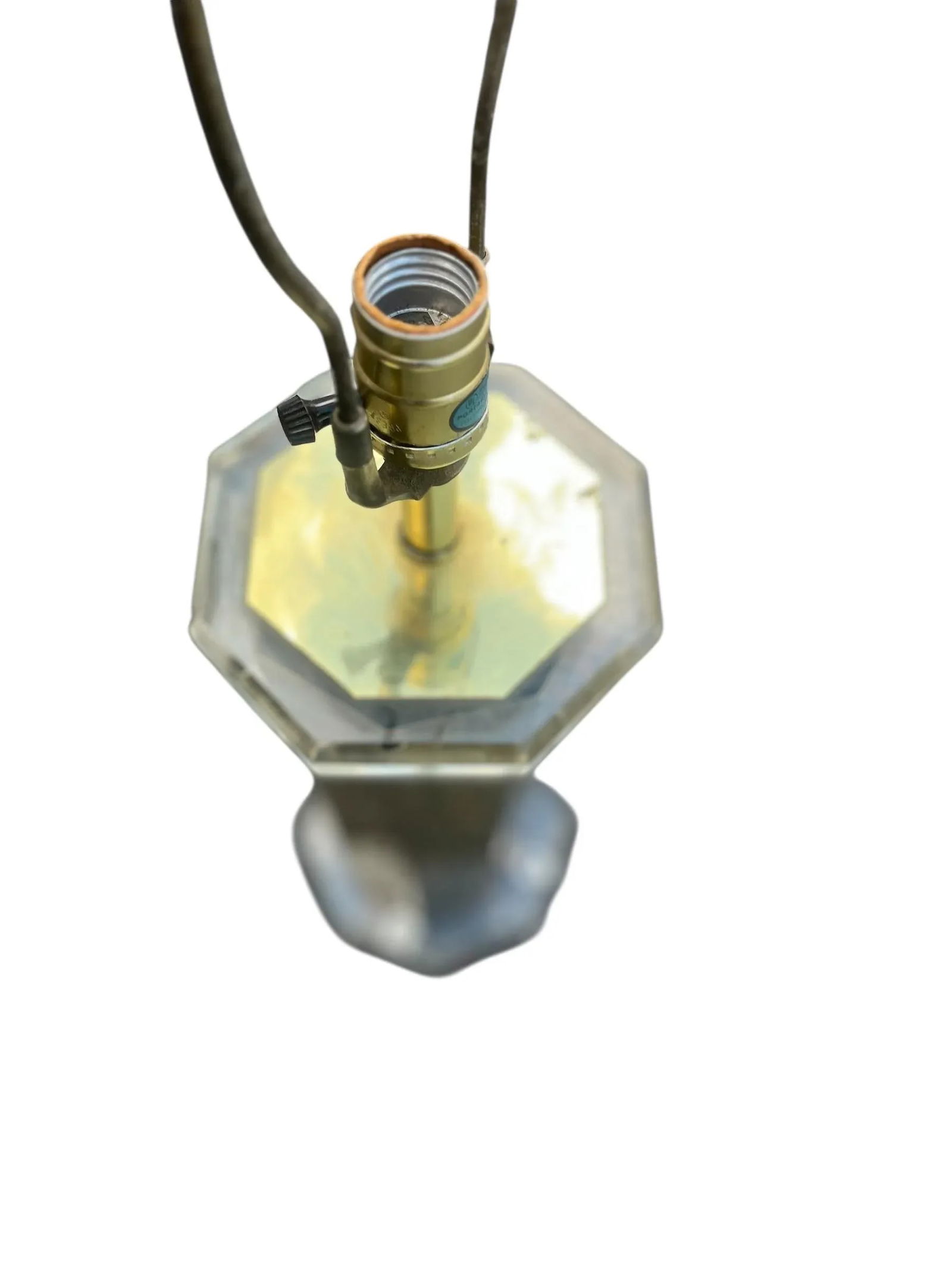 1970s Brass & Lucite Table Lamps - Set of 2 - 7