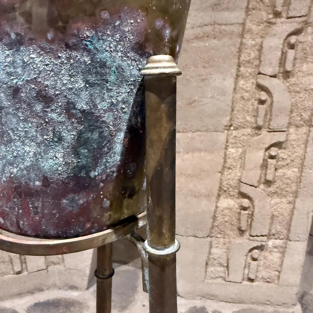 French Hollywood Regency Tripod Brass Planter Stand - 6