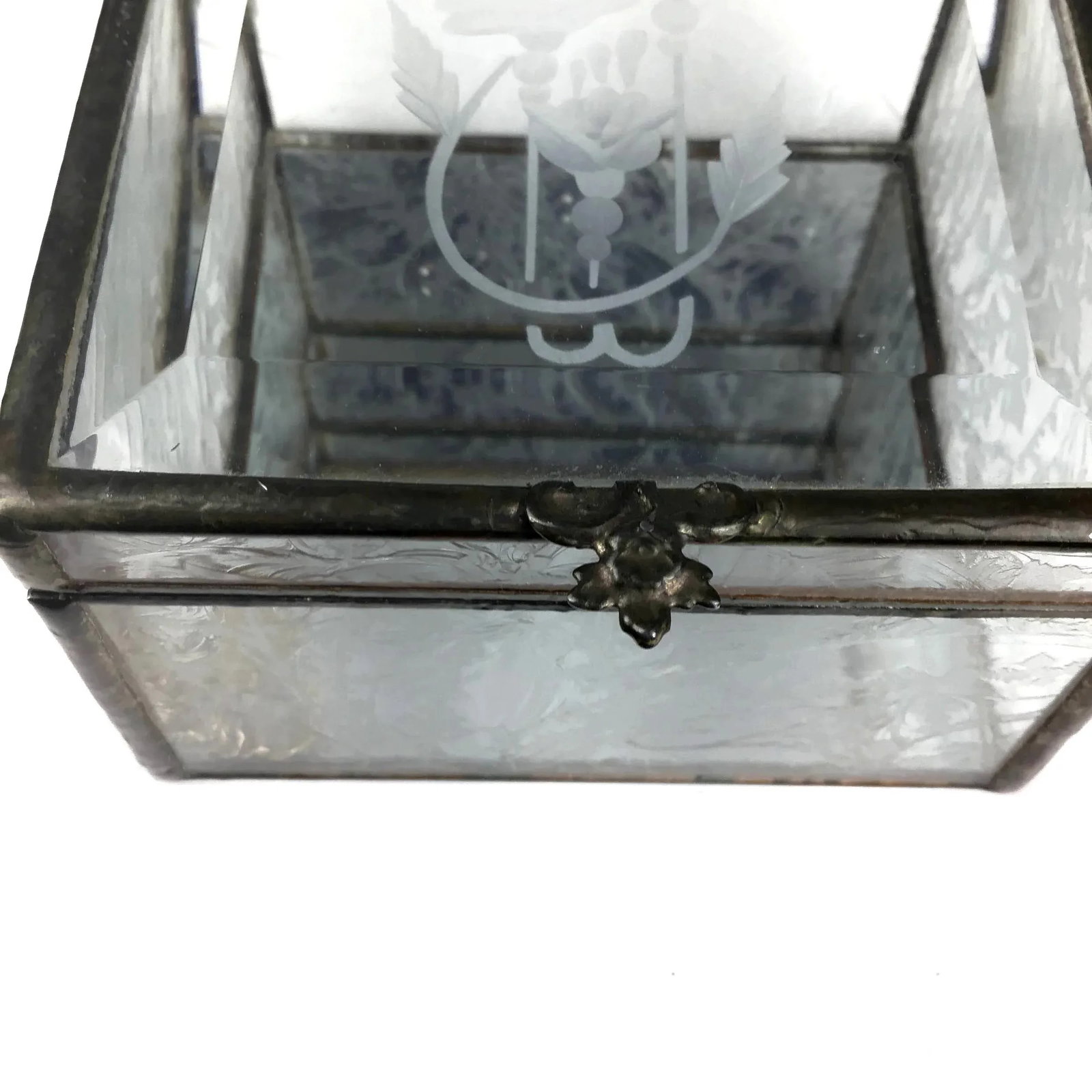 Victorian Etched Glass Jewelry Box - 6